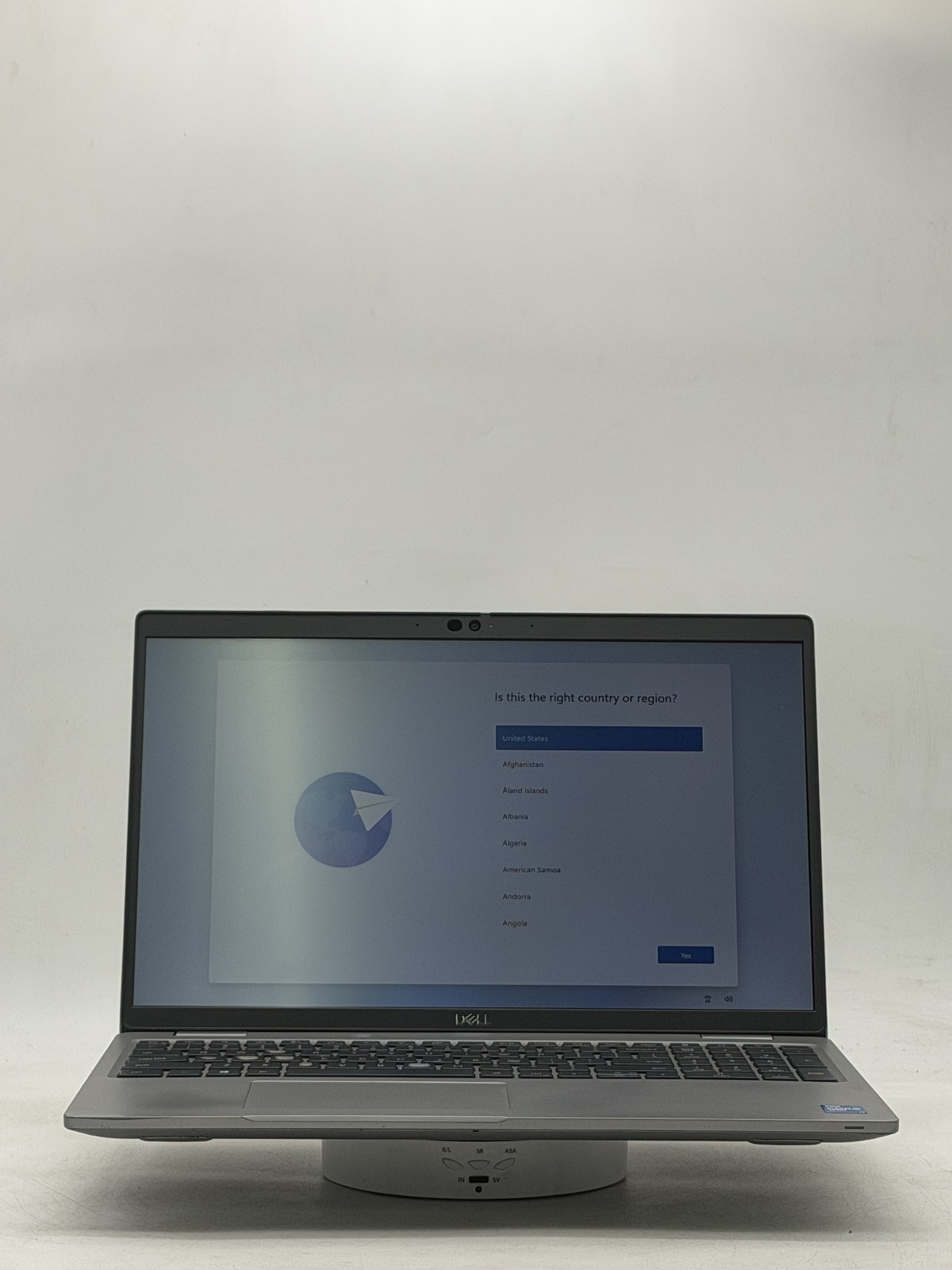 Dell Latitude 5520 15.6″ 16GB 512GB i7-1185G7 (Win 11) READ