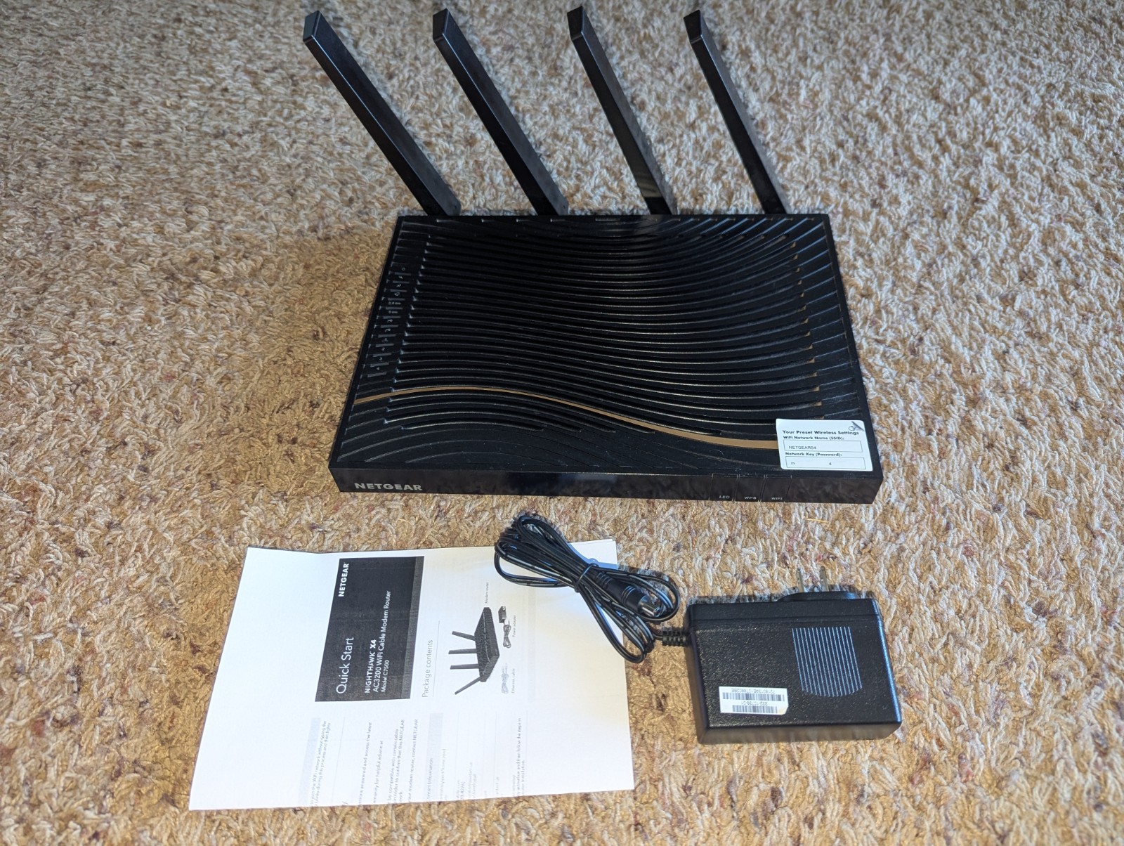 Netgear C7500-100NAS Wi-Fi Router Cable Modem Xfinity Comcast Compatible 400Mbps