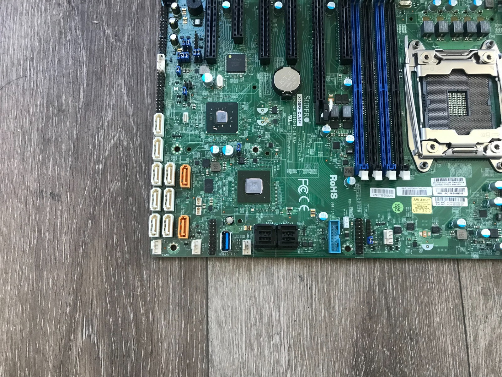 Supermicro X10SRH-CLN4F LGA 2011/Socket R Server Motherboard