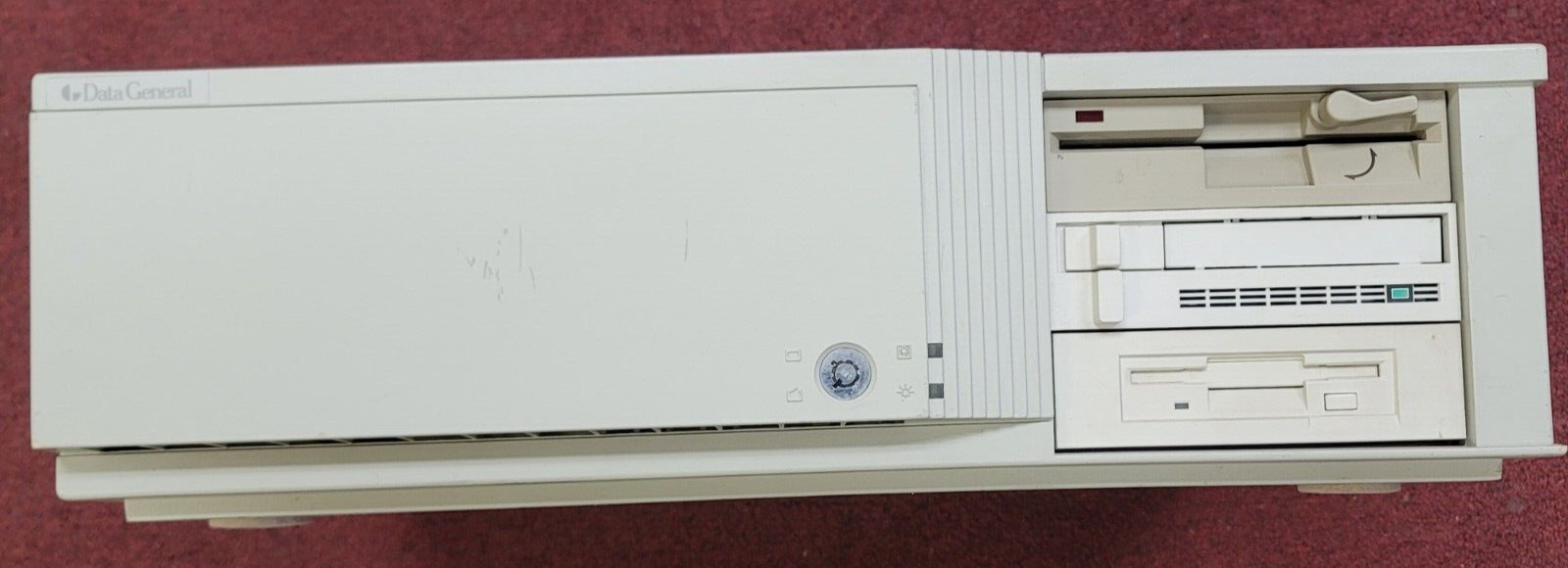 Rare Intel Data General 302 PC Personal Computer Vintage 80386DX 8MB for parts