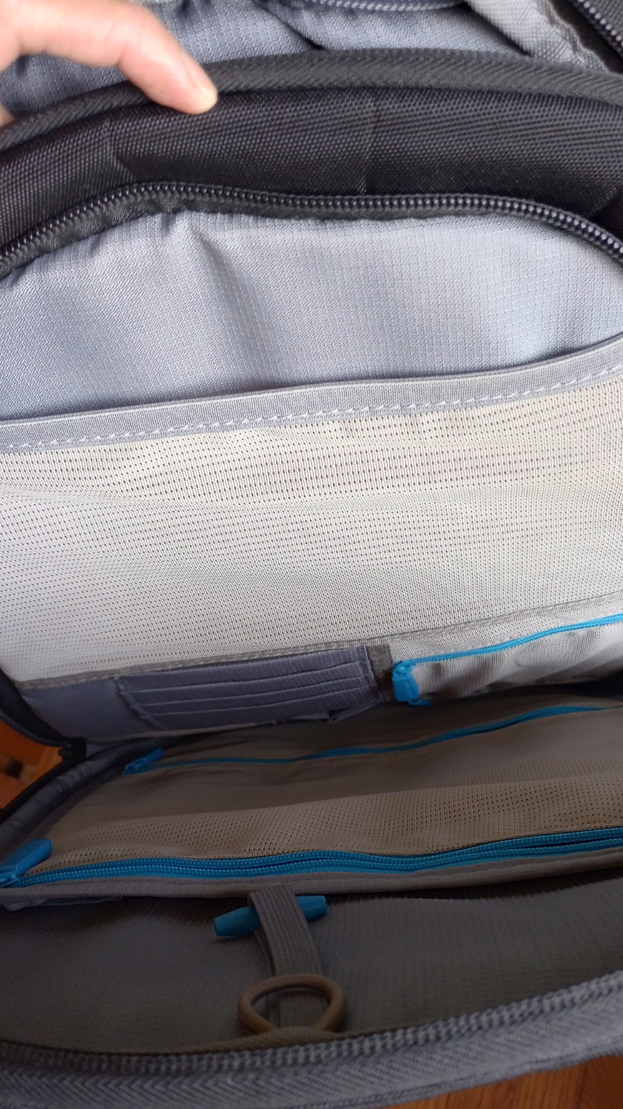 Alienware AWV17BP2.0 Vindicator 17″ Laptop Backpack Padded, Black/Blue/Gray