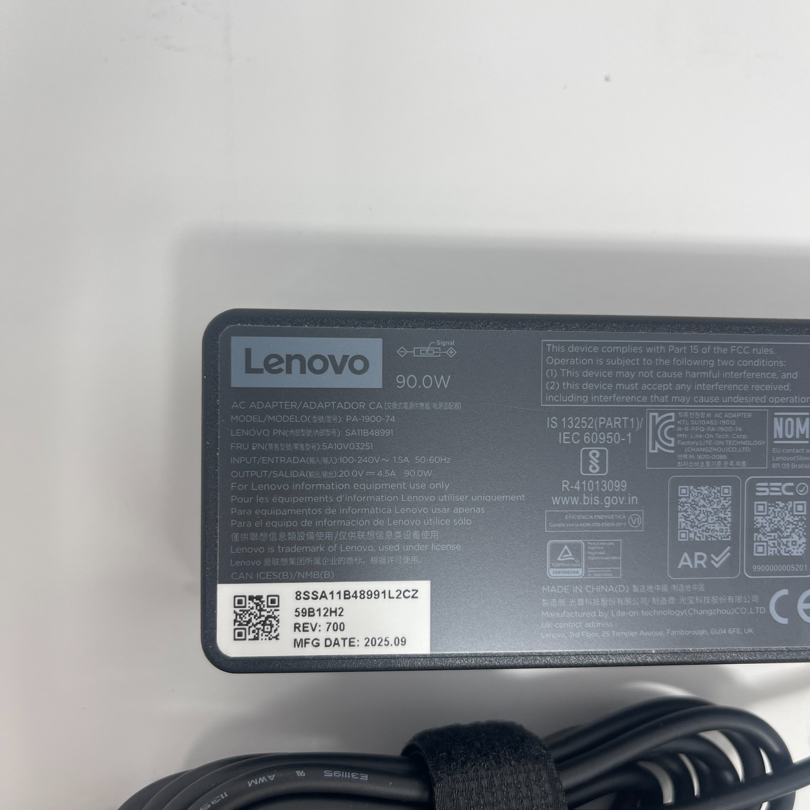 Genuine OEM 90W For Lenovo 20V 4.5A AC Adapter Charger USB-Tip Brand New