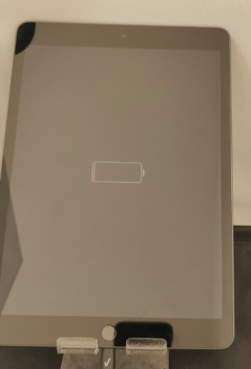 A2602 MK2K3LL/A iPad 10.2″ 9th gen 64 GB SPACE Gray WiFi A2531