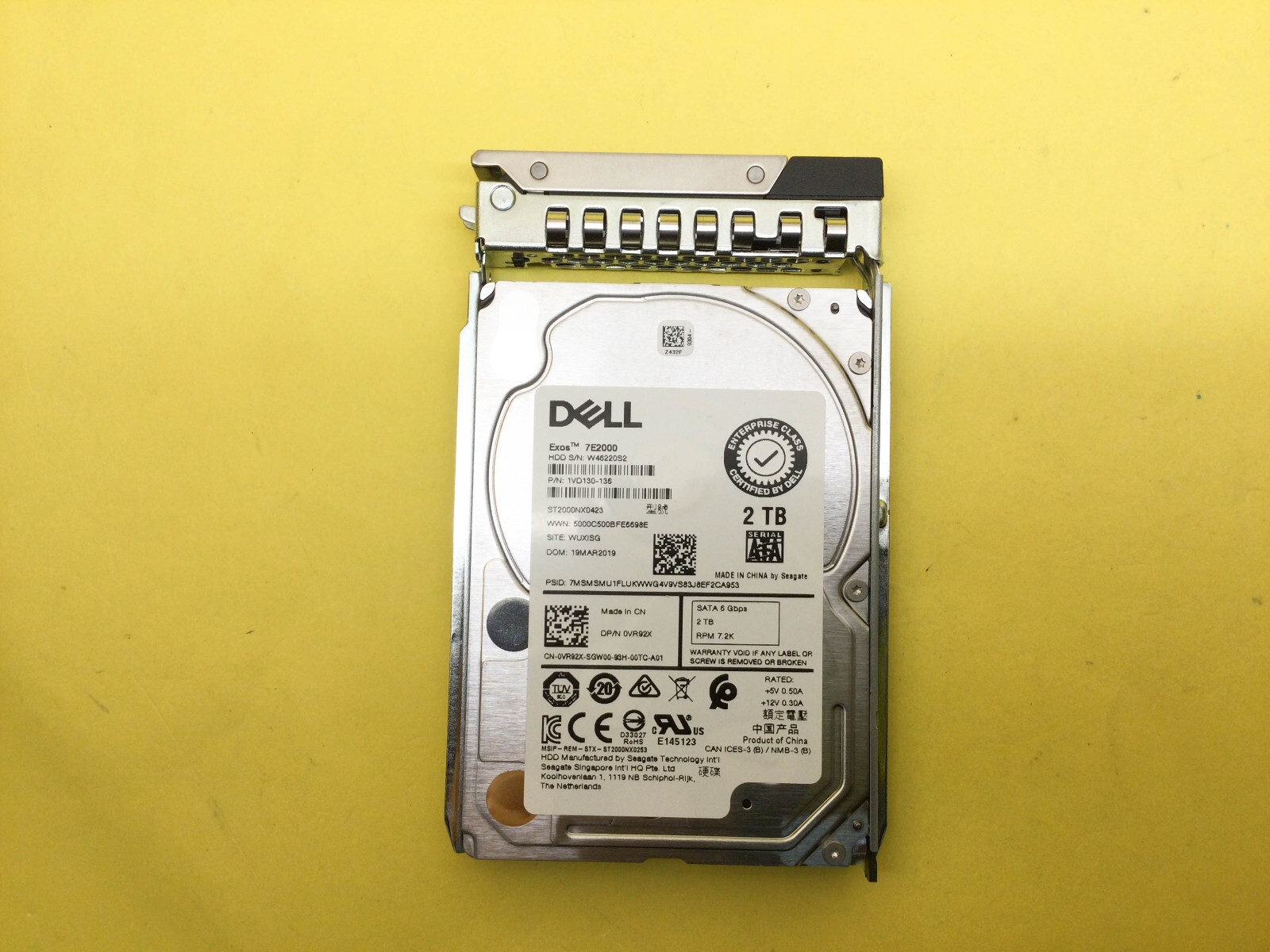VR92X Dell 2TB 2.5″ SATA 6Gb/s 7.2K HDD 0VR92X ST2000NX0423 with DXD9H TRAY
