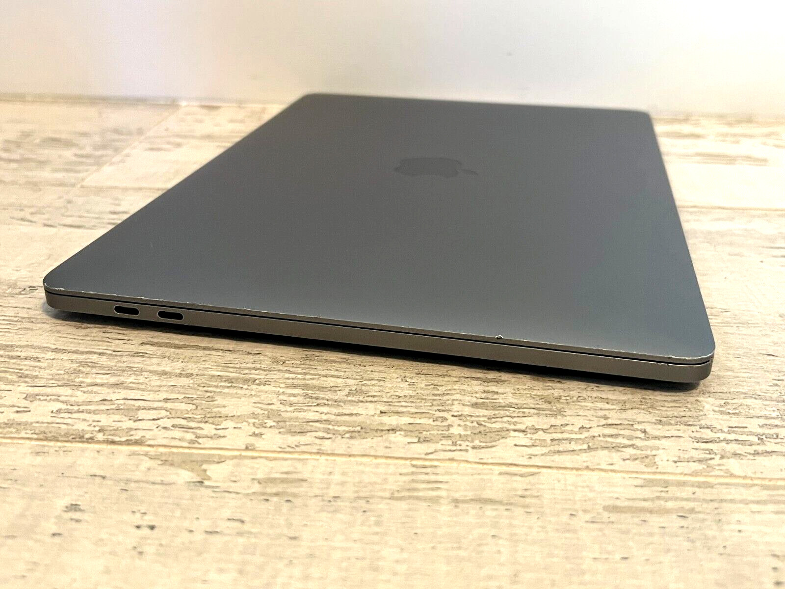 13″ Apple MacBook Pro A2251 Turbo i7 4.1ghz 512GB 16GB RAM Sequoia 1yr Warranty