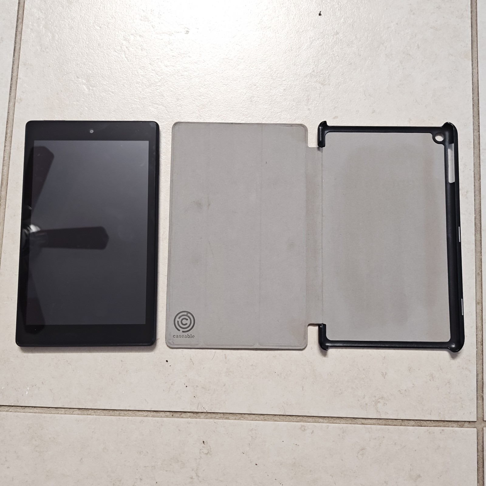 Amazon Fire HD 8 (8th Gen) L5S83A Tablet (Wi-Fi) – 32GB Black – BUNDLED #4046