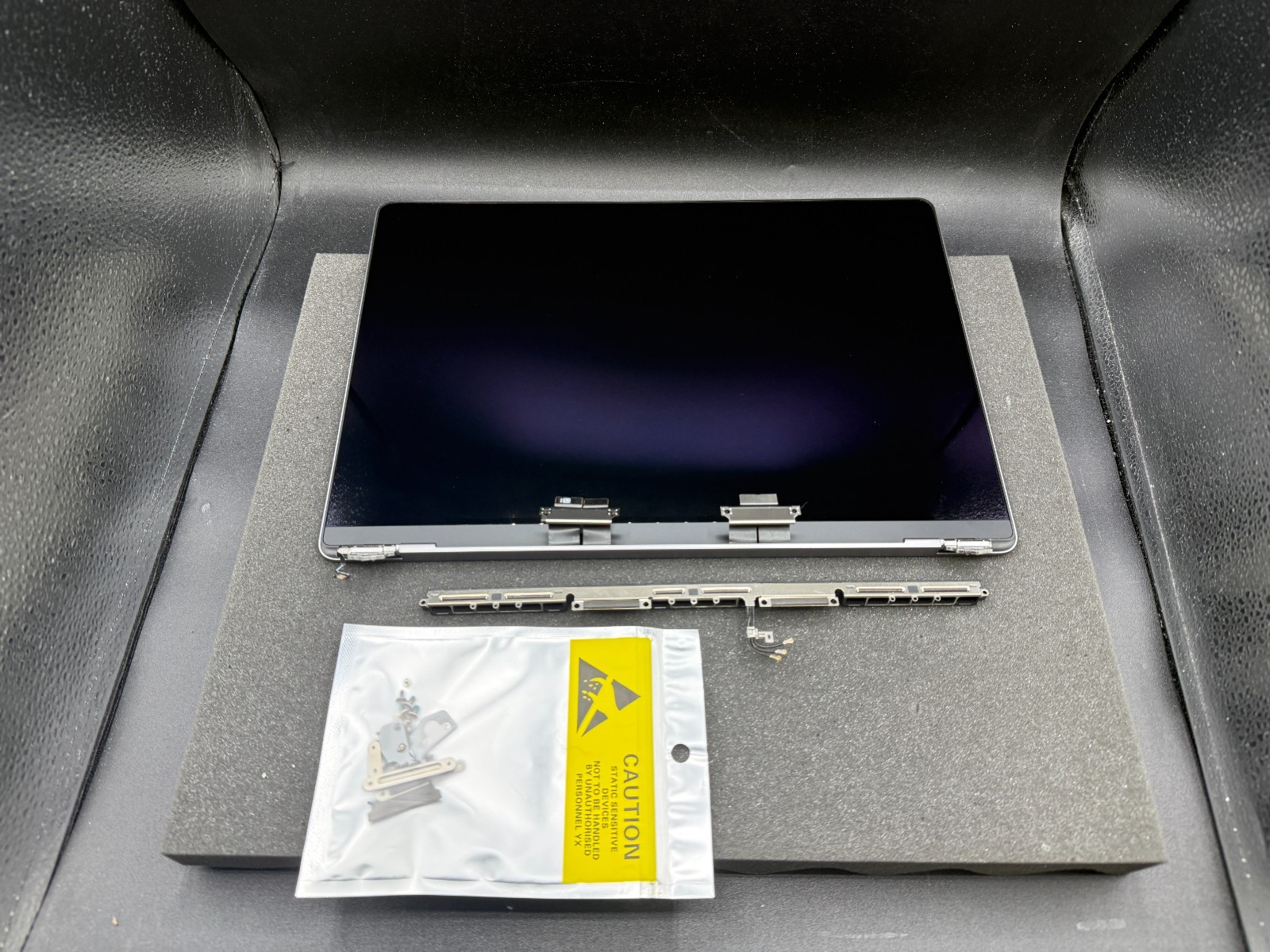 OEM Screen Replacement for Apple MacBook Pro 14″ A2442 (2021) Space Gray
