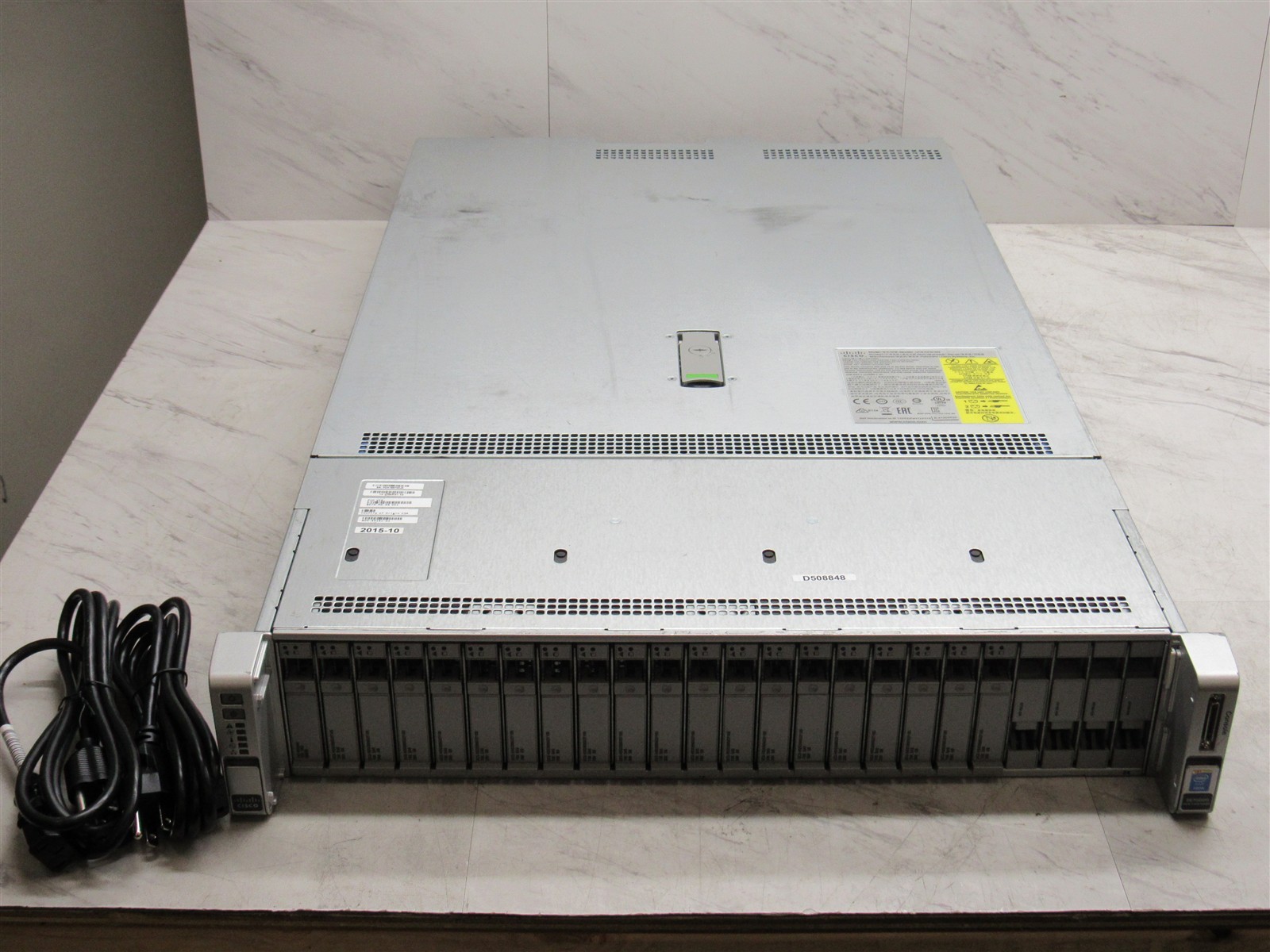 Cisco UCS C240 M5 Dual Intel Xeon E5-2620 v3 LGA3647 DDR4 24-Bay NVMe Server