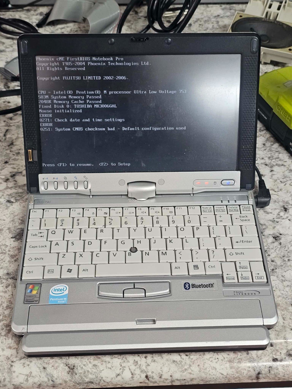 Vintage Fujitsu LifeBook P1510D Windows XP Convertible Laptop/Tablet PC Works