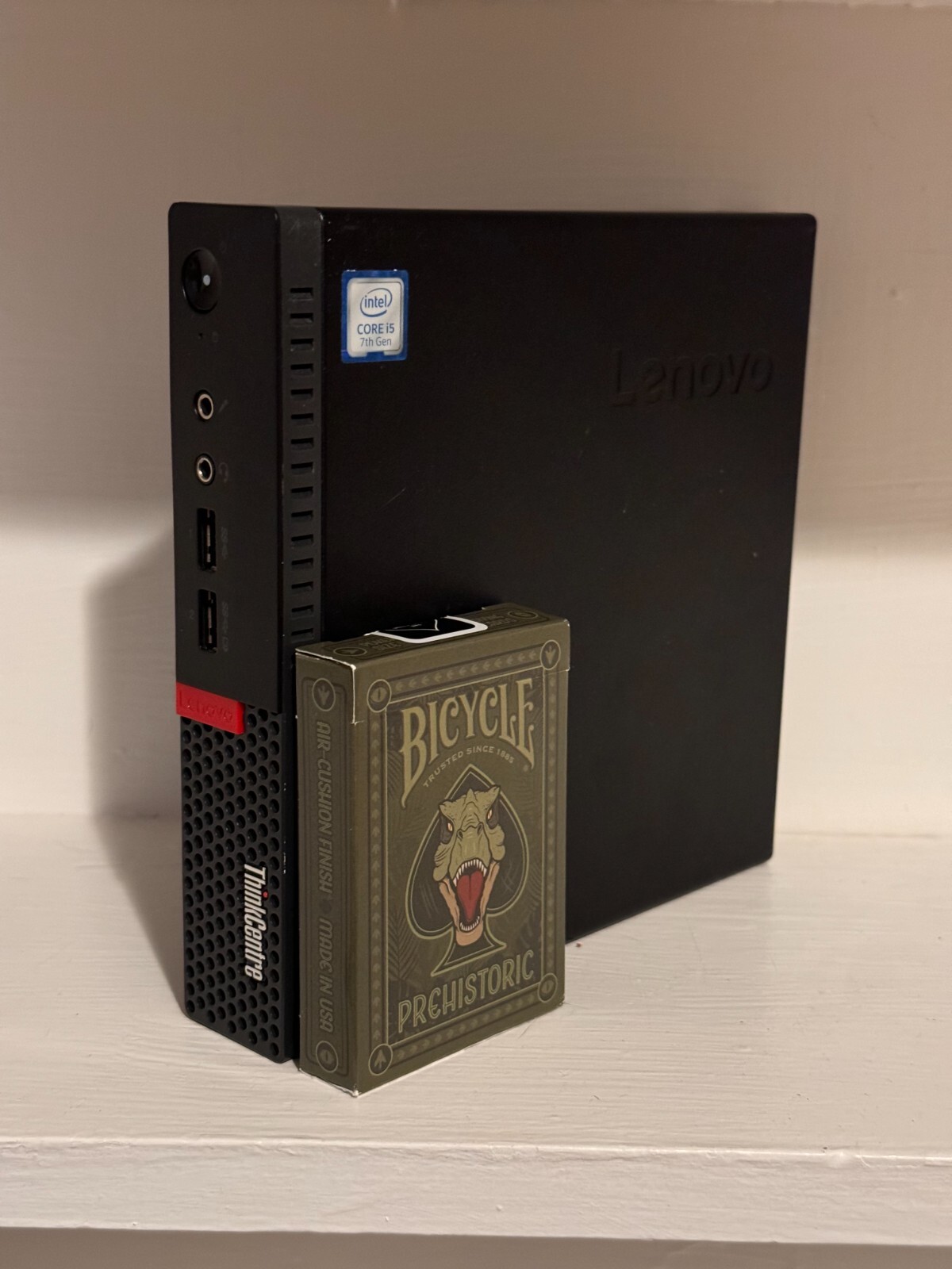 Lenovo ThinkCentre M710q Tiny PC Intel Quad i5 / NVMe SSD