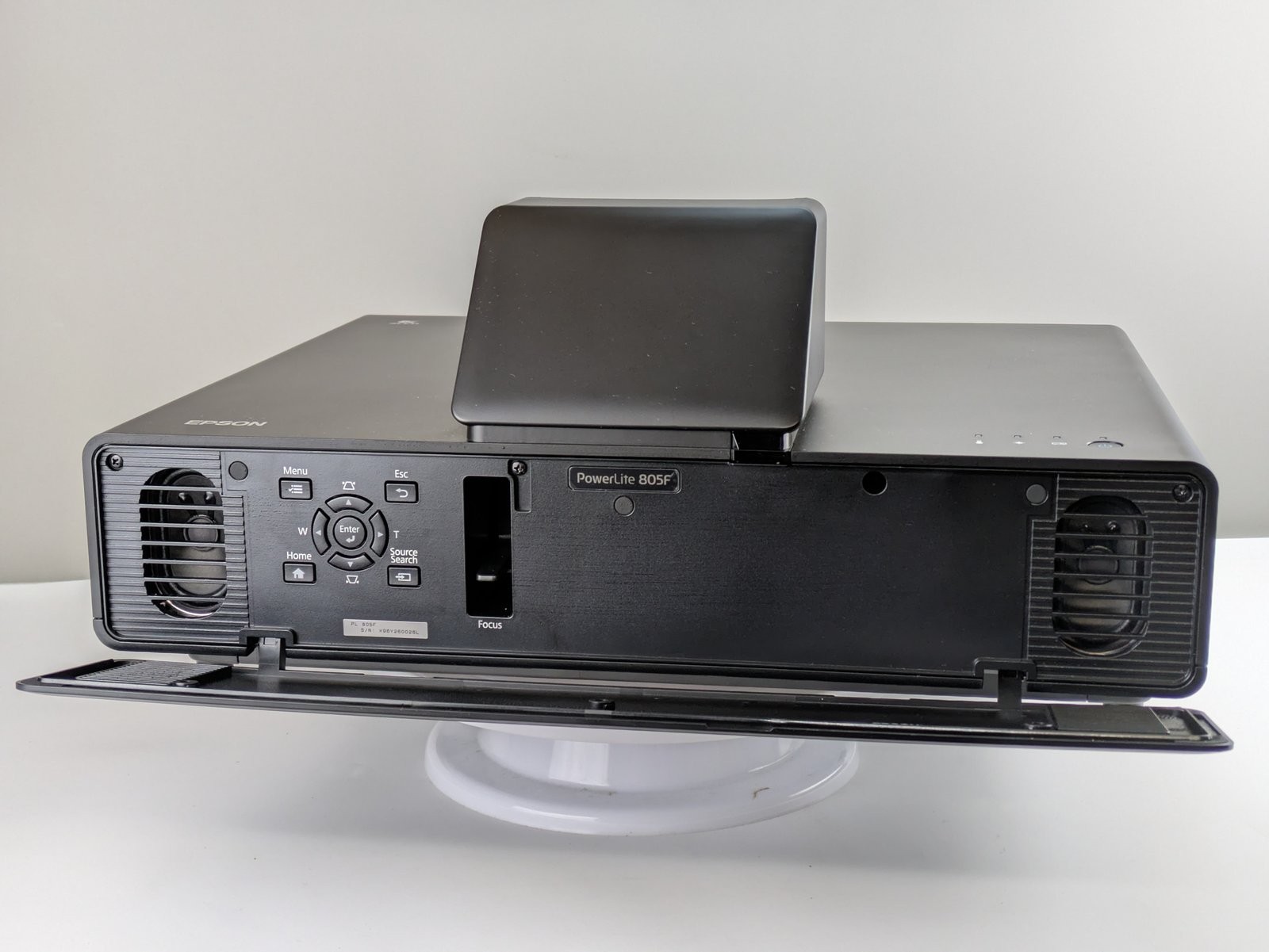 Epson PowerLite 805F 3LCD WXGA Ultra Short Throw Projector – 5,000 Lumens