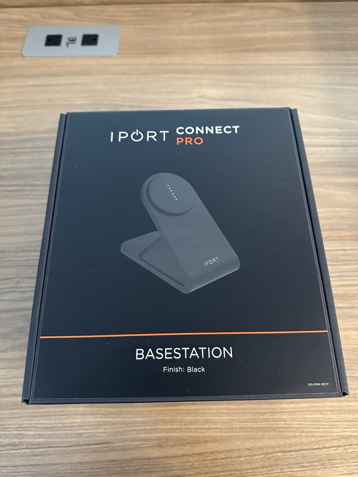 iPort CONNECT PRO BaseStation Docking Station Black Lockable Charging Pins 72352
