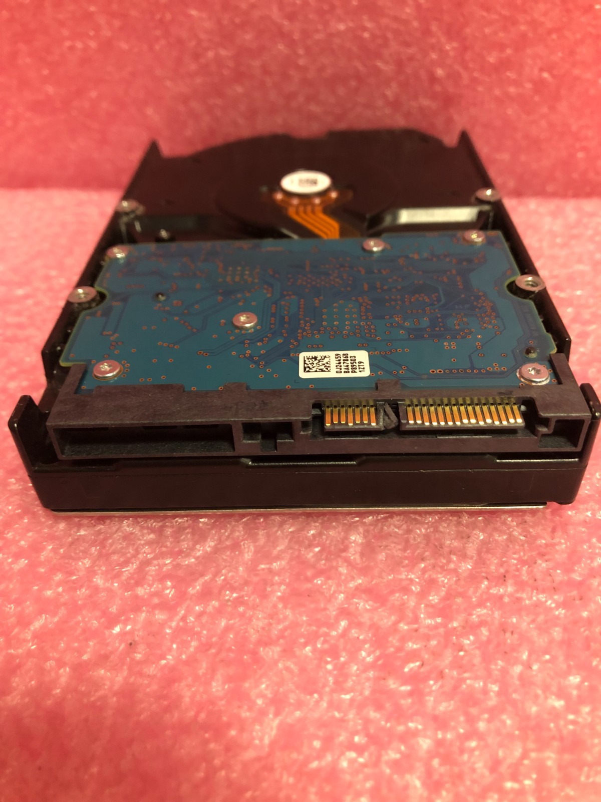 Strong-IT HUS724040ALA640 Hitachi 4TB 3.5″ SATA 6GBS 7200RPM HDD