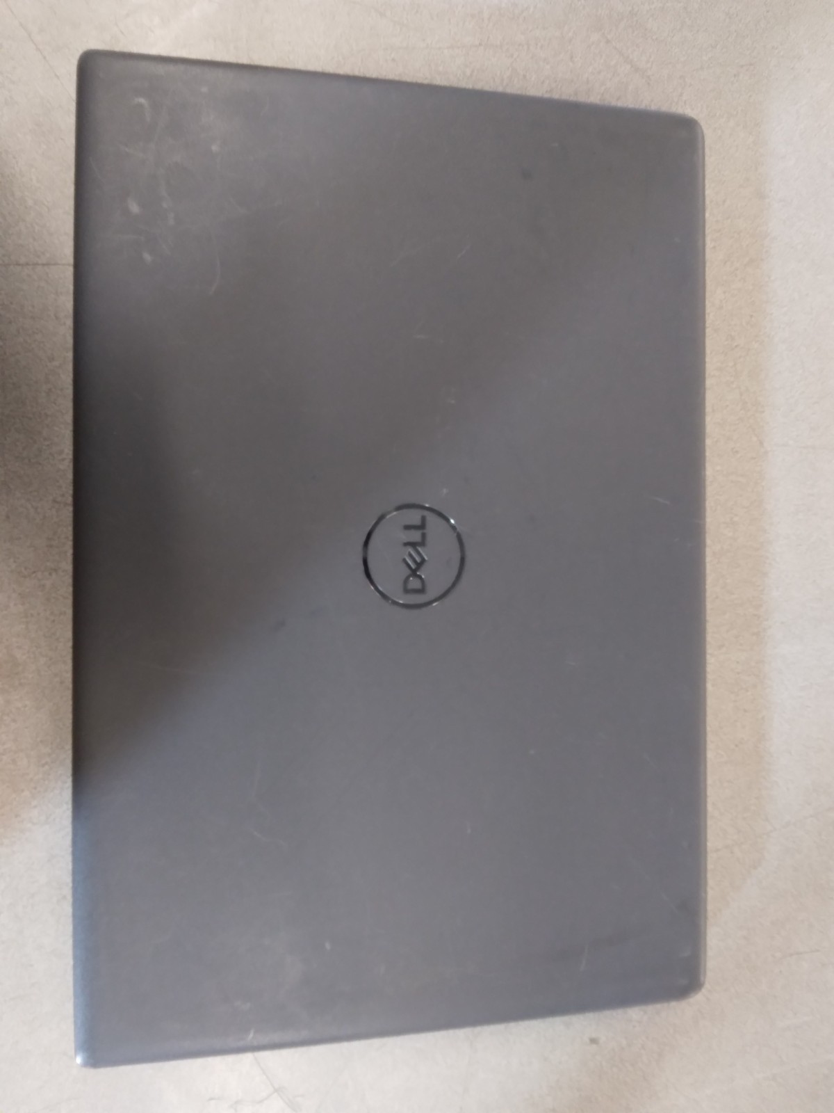 Dell*Latitude*3510*Intel*i5-10210U*256GB*NVMe*8GB*DDR4*Intel*UHD*Graphics*No*OS