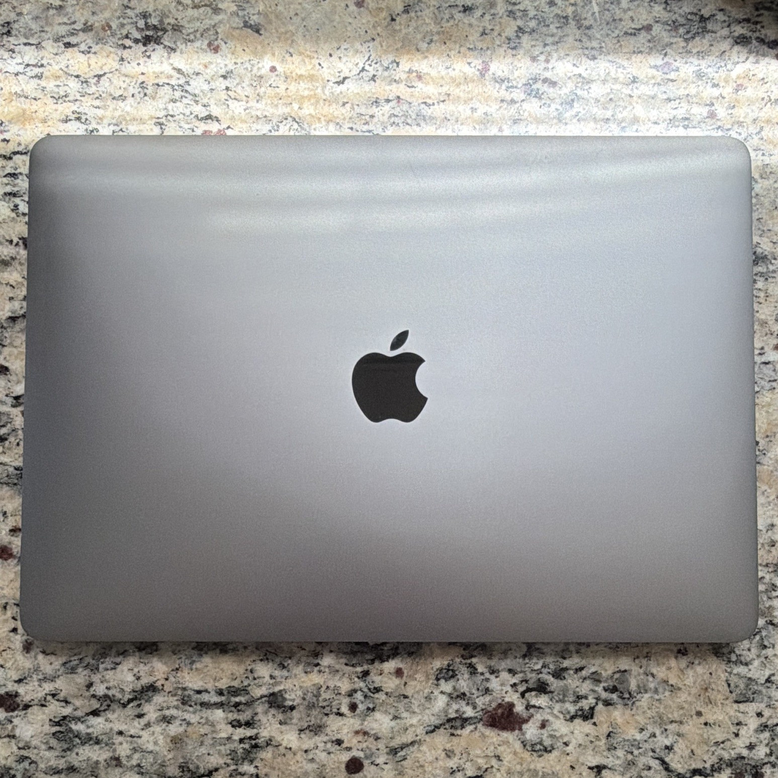 Apple MacBook Pro 13in 2016 Silver i5 2.3GHz 8GB RAM 256GB SSD