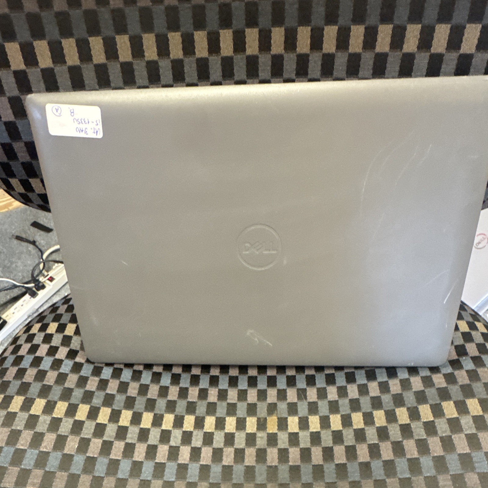 Dell Latitude 3440 14″ i5-1335U 16GB 256GB SSD Win 11 Pro Gray