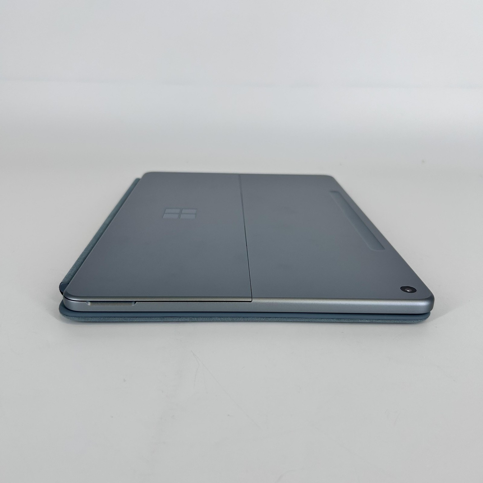 Microsoft Surface Pro 12 Gray X Plus (8-core) 3.30 GHz 16GB 512GB UFS Good