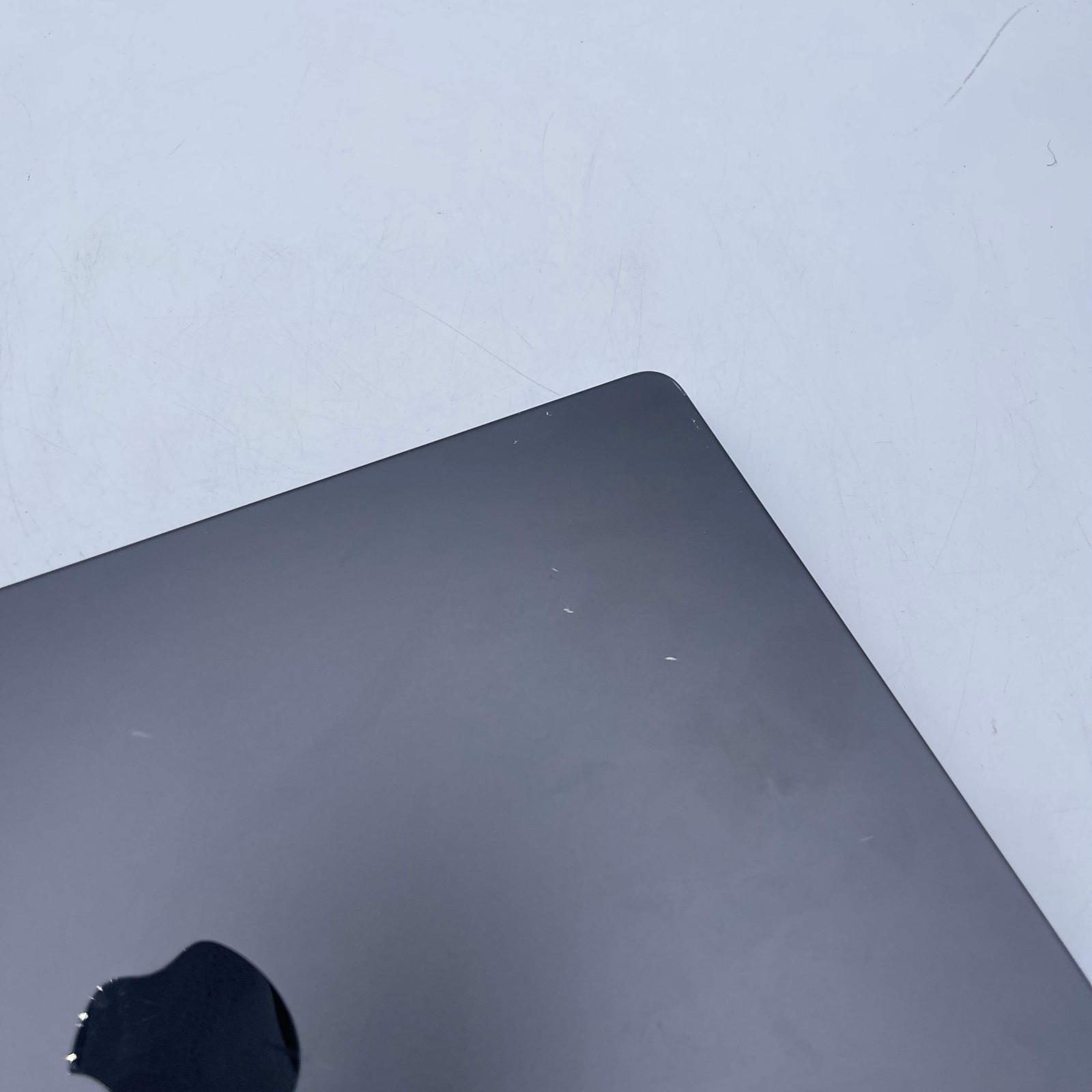 2023 Apple MacBook Pro 14″ M3 Pro 14C GPU 4.0GHz 18GB RAM 512GB SSD A2992