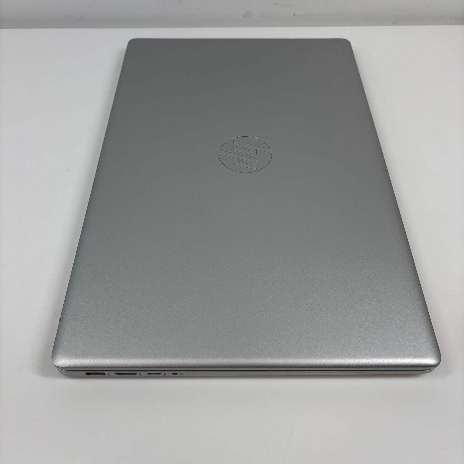 HP Laptop 17-CN3123NR 17.3″ i5-1335U 1.3GHz 16GB RAM 512GB SSD