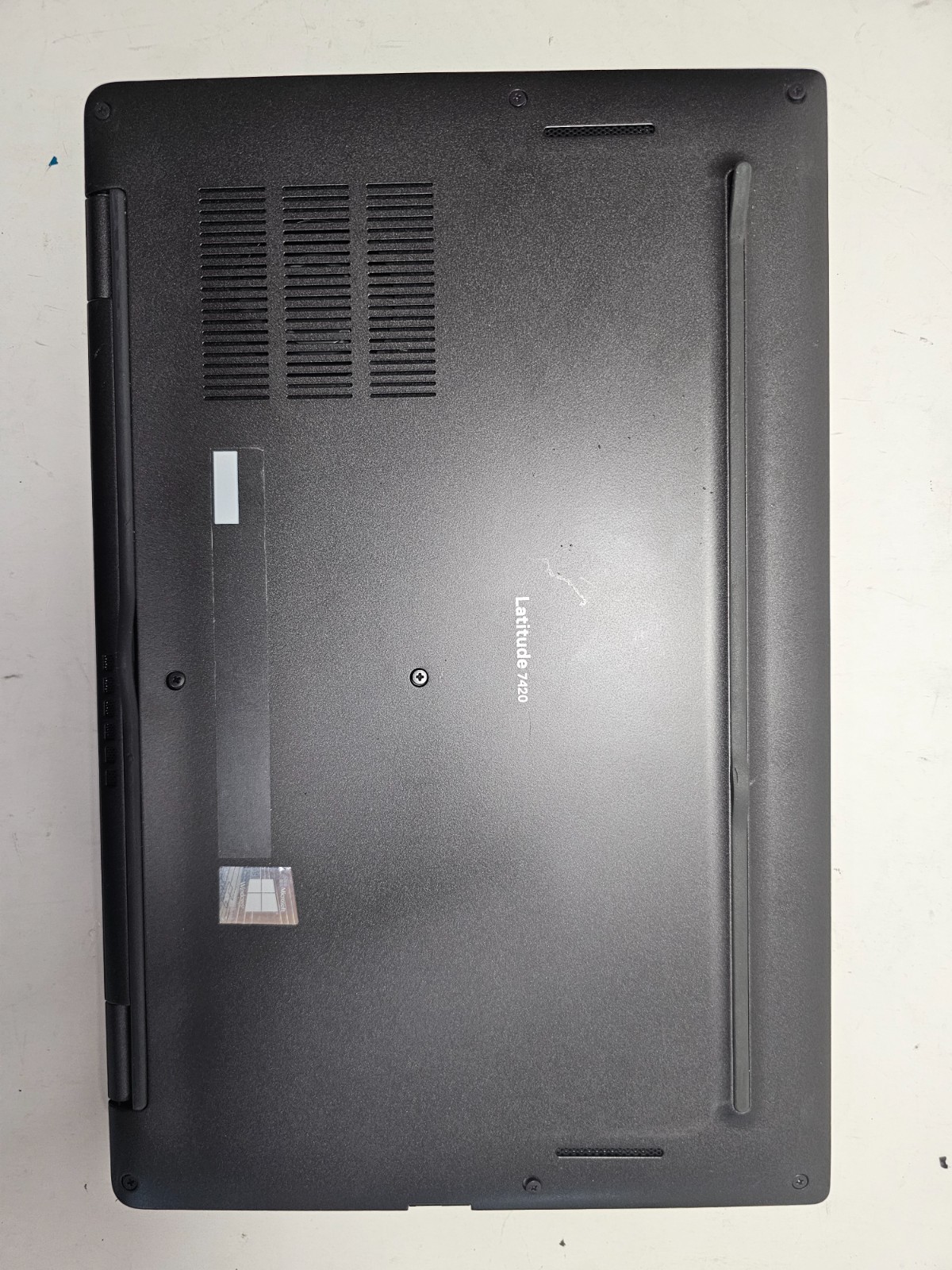 Dell Latitude 7420 i5-1145G7 16GB RAM 256GB SSD Win 11 NO AC #04