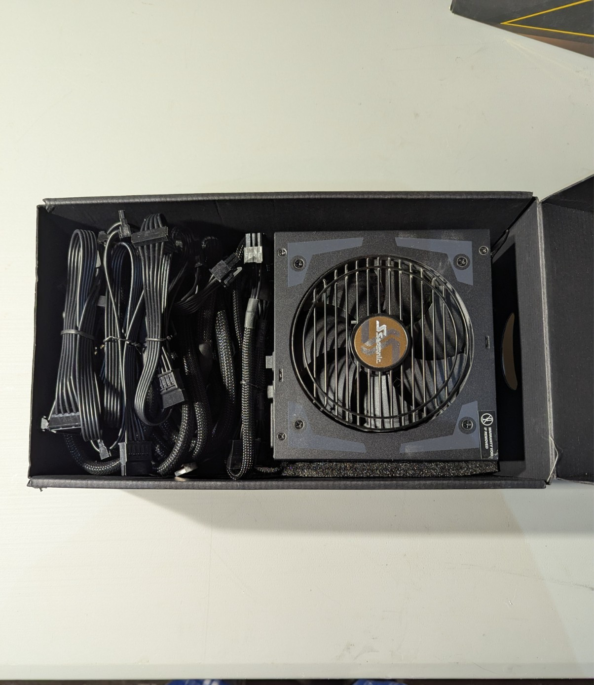 Sea Sonic FOCUS Plus 1000 Gold ATX Modular Power Supply – SSR-1000FX
