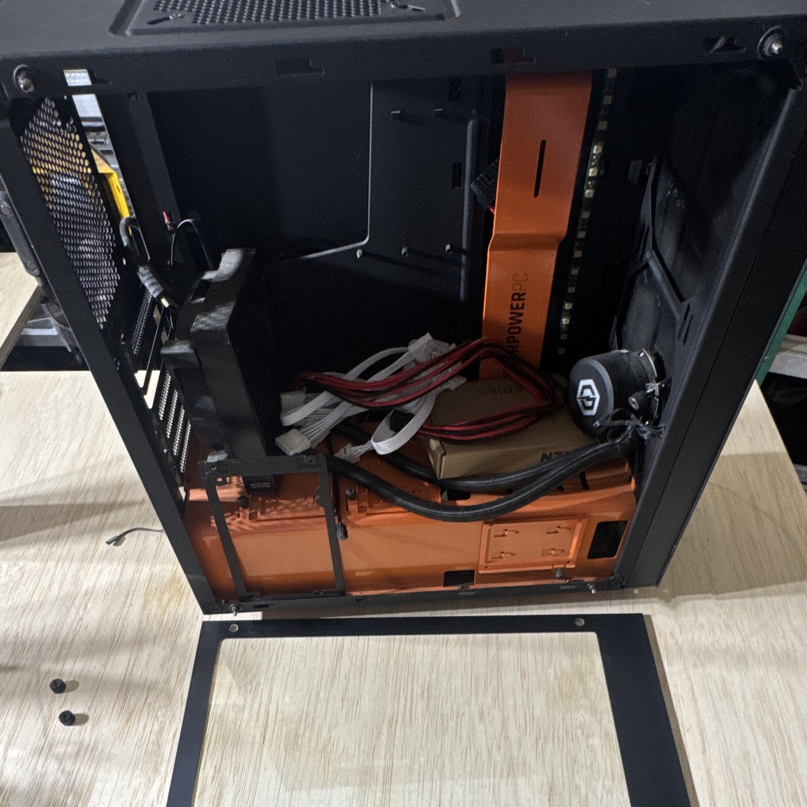 CyberPowerPC Gaming PC Case w/ AIO Liquid Cooler 2 NZXT Fans PSU Cables Tempered