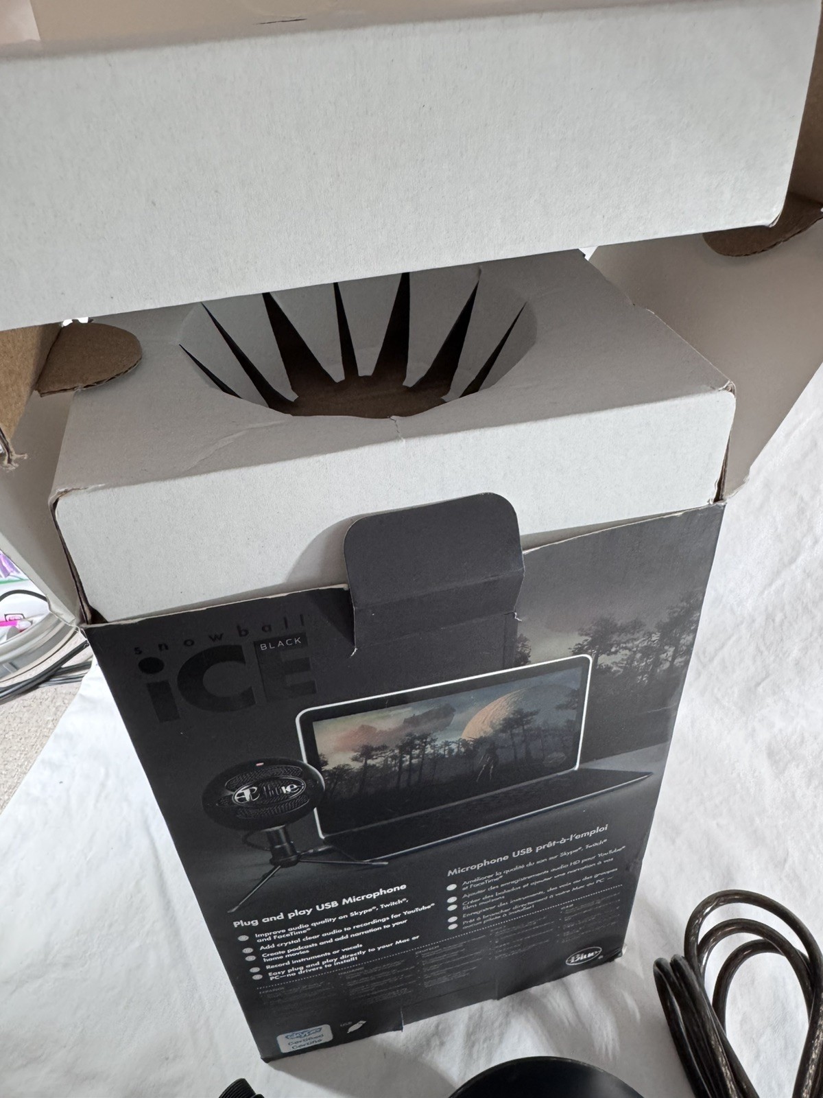 Blue USB Microphone Black Plug and Play open box never used