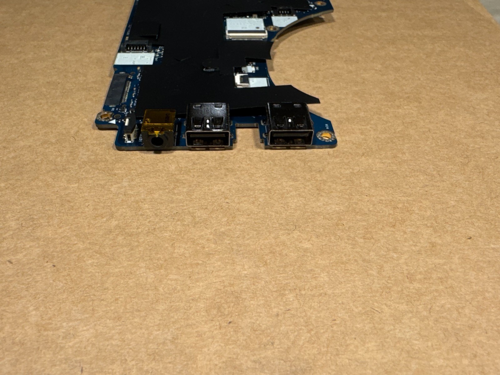 NEW Dell Precision 7740 Motherboard Intel Xeon E-2286M LA-H281P 9M3V7