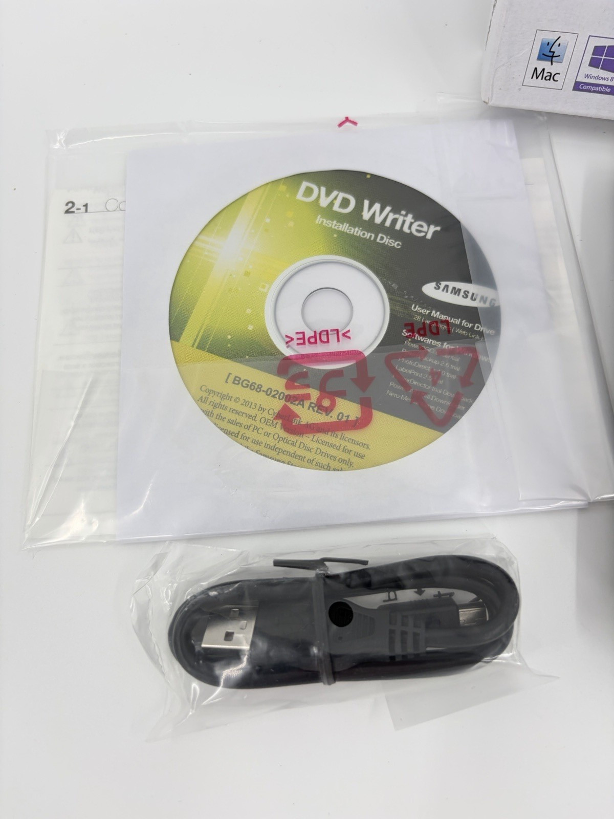 Samsung Portable External USB DVD Writer SE-208 DB ~ NEW, Open Box