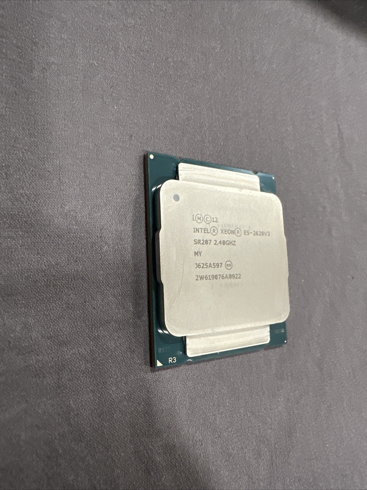 Intel Xeon E5-2620 V3