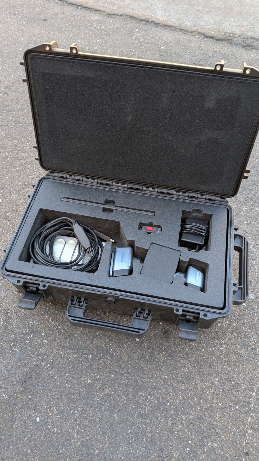EinScan HX 3D Scanner | 0.05mm High Res | Blue Laser | Great for Metal & Cars