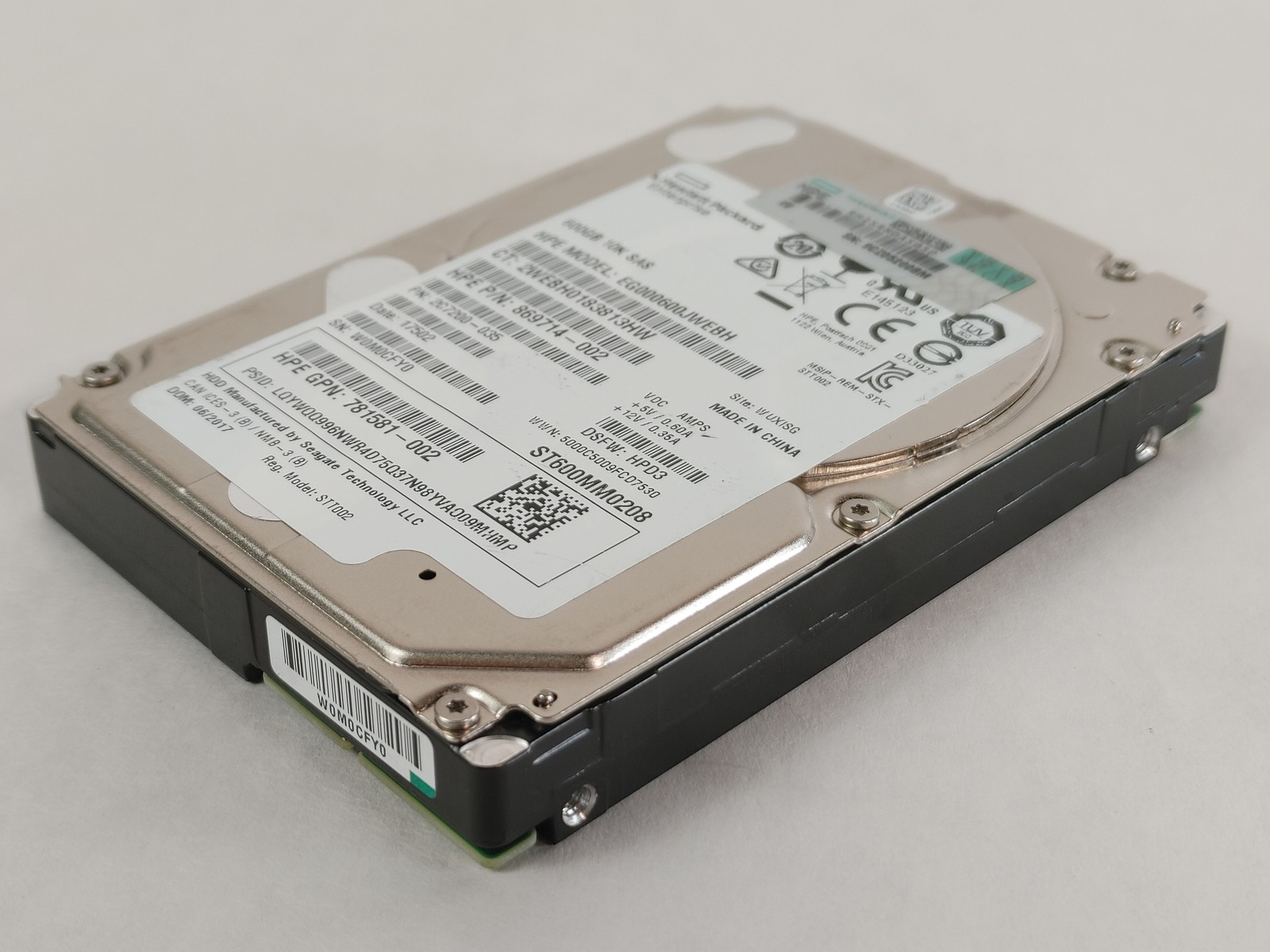 Lot of 2 Seagate HP ST600MM0208 600 GB SAS 3 2.5 in 10K Enterprise Hard Drive