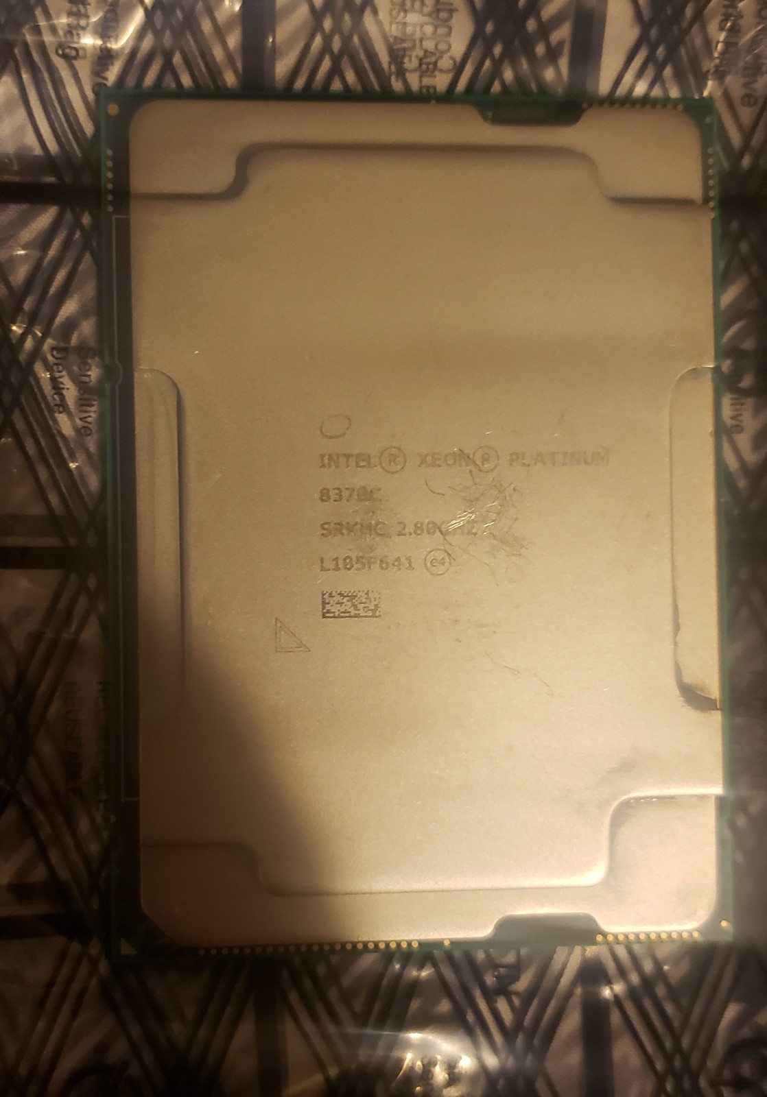 Intel Xeon Platinum 8370C 2.80 GHz 32-Core SRKHC LGA4189-4