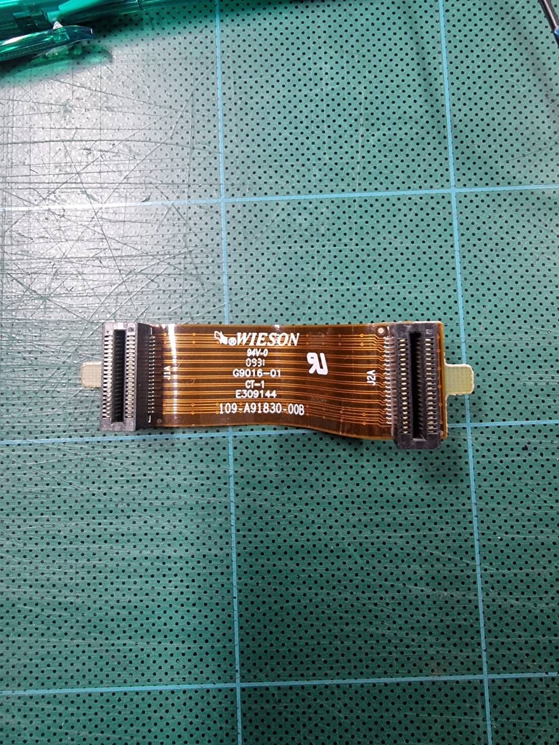Wieson Cross Fire ATI Pro Radeon Graphic Cards Bridge Cable 109-A91830-00B (2pk)