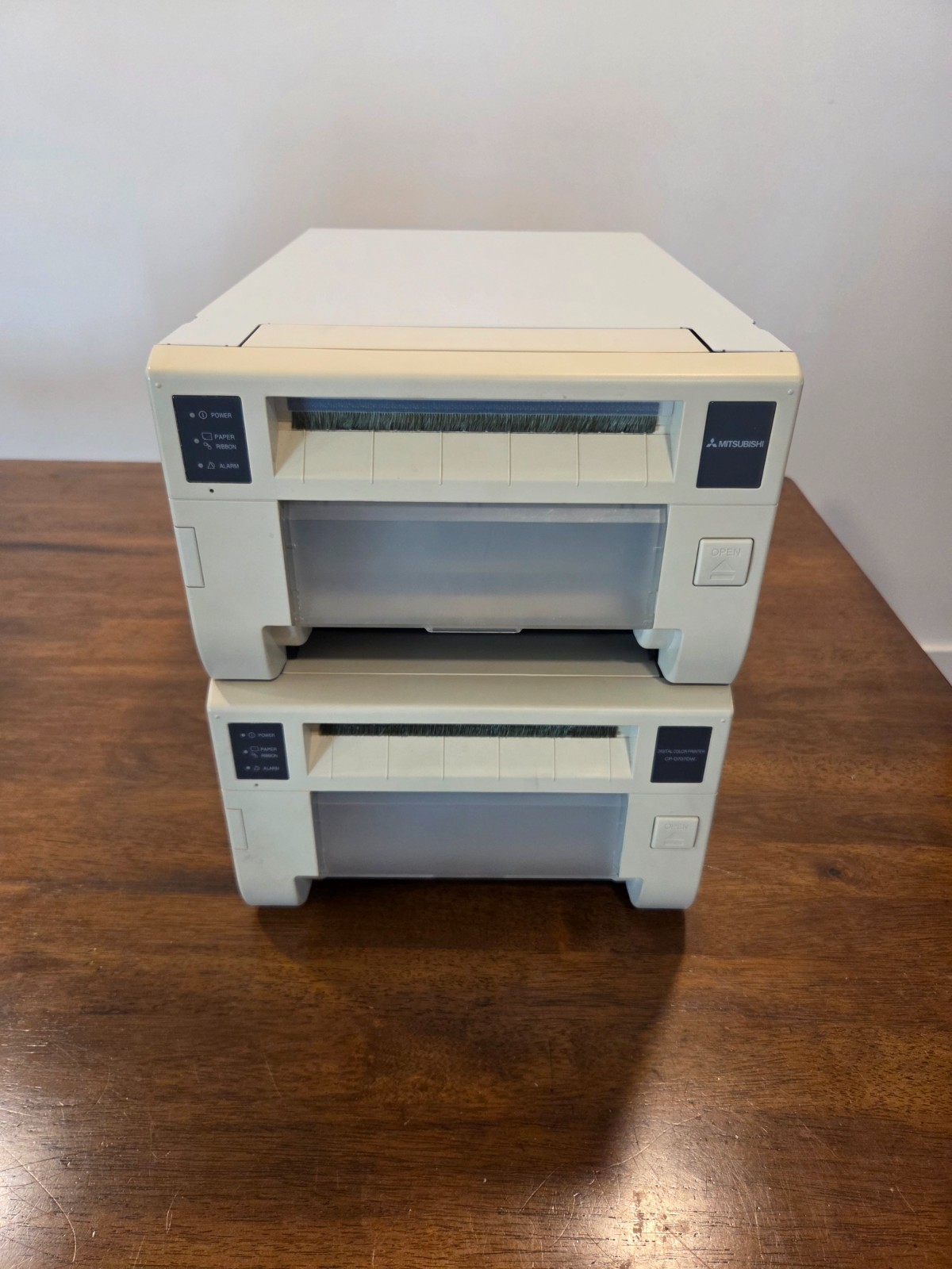 Mitsubishi CP-D707DW “double decker” dye sublimation color printer