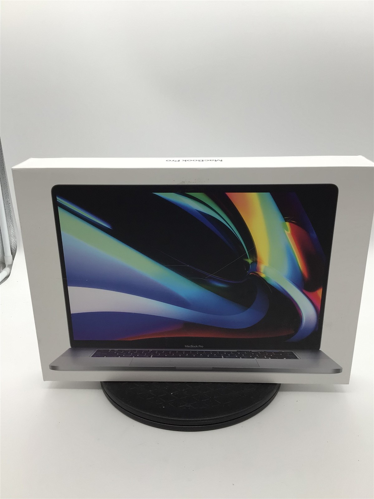 Apple Macbook Pro 16″ A2141 i7-9750H 2.60GHz/32GB RAM/512GB NVMe