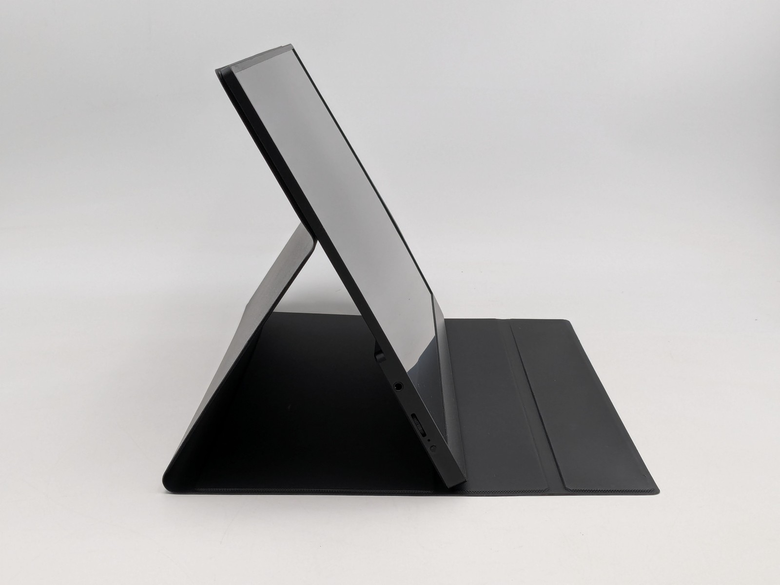 UPerfect 15.6″ 2K Portable Monitor UGame C2 2560×1600 QHD 120hz