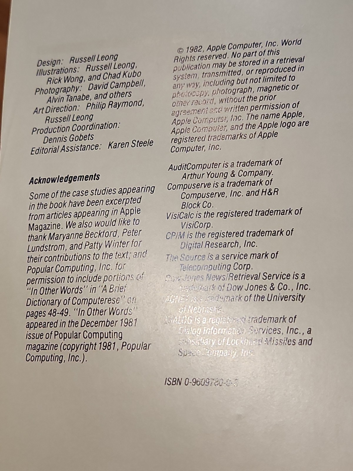 Rare Vintage 1982 Apple Personal Computers In Business Buyer’s Guide Book