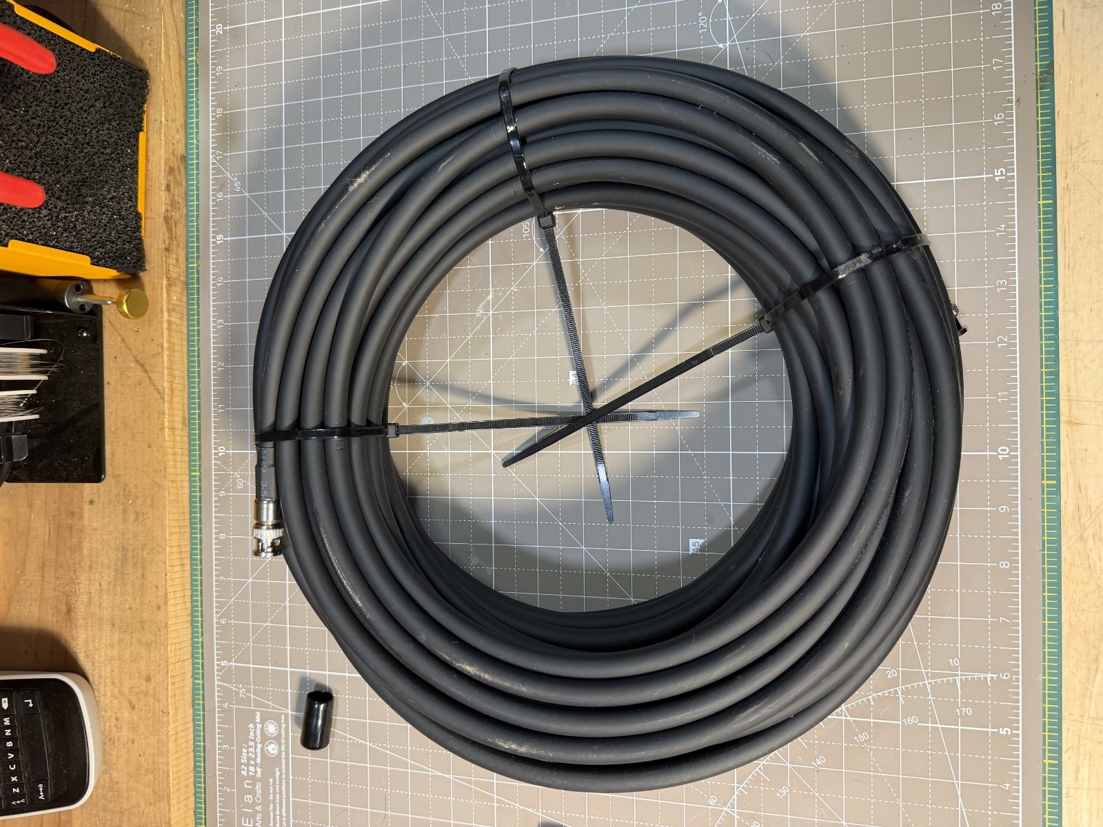 Shure UA8100 Belden 8267 RG213 E108998-S 100ft Shielded M2M BNC 1354 Cable COAX