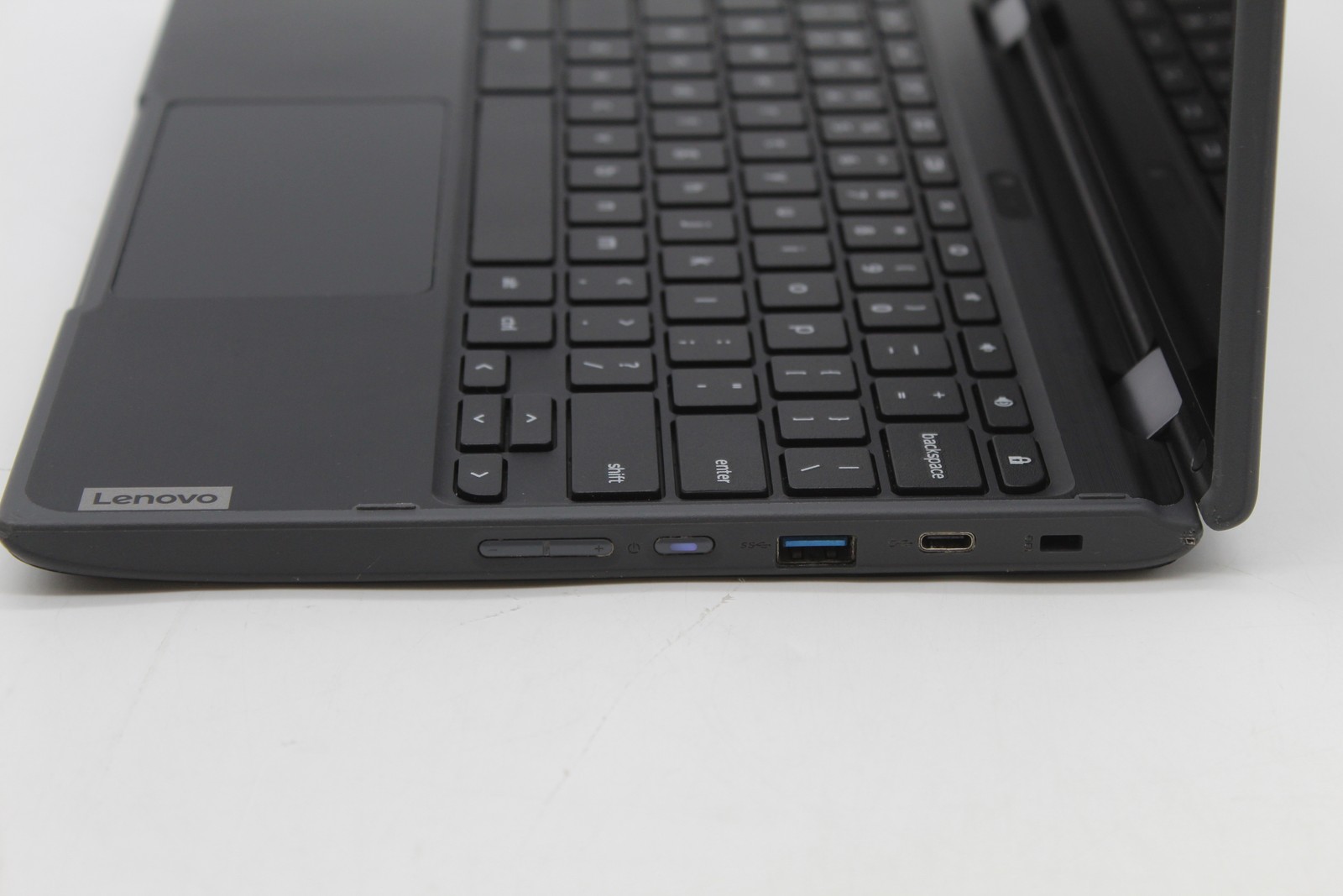 Lenovo 300e Chromebook Intel Celeron N4000 4GB LPDDR4-2400 32GB eMMC PC1770741