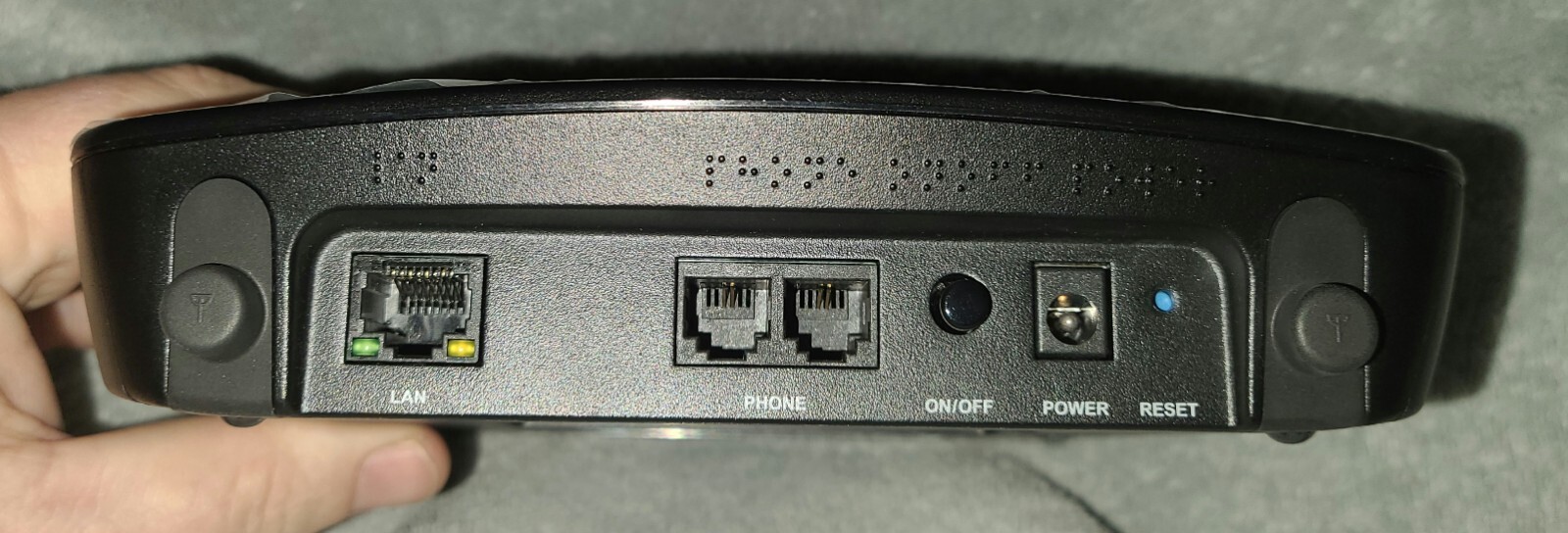 AT&T Wireless Internet Wi-Fi Hotspot Router & Home Phone Base 4G LTE IFWA-40