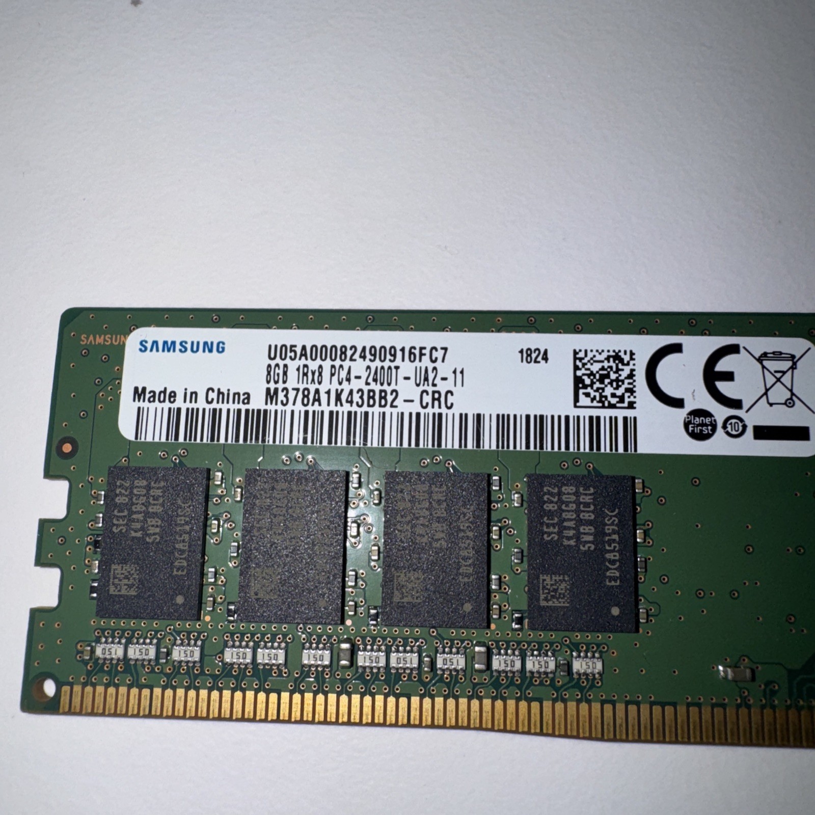 DDR4-2400T PC4-2400T UDIMM 8GB PC4-19200 DDR4-2400 1Rx8 UDIMM RAM M378A1K43BB2-C