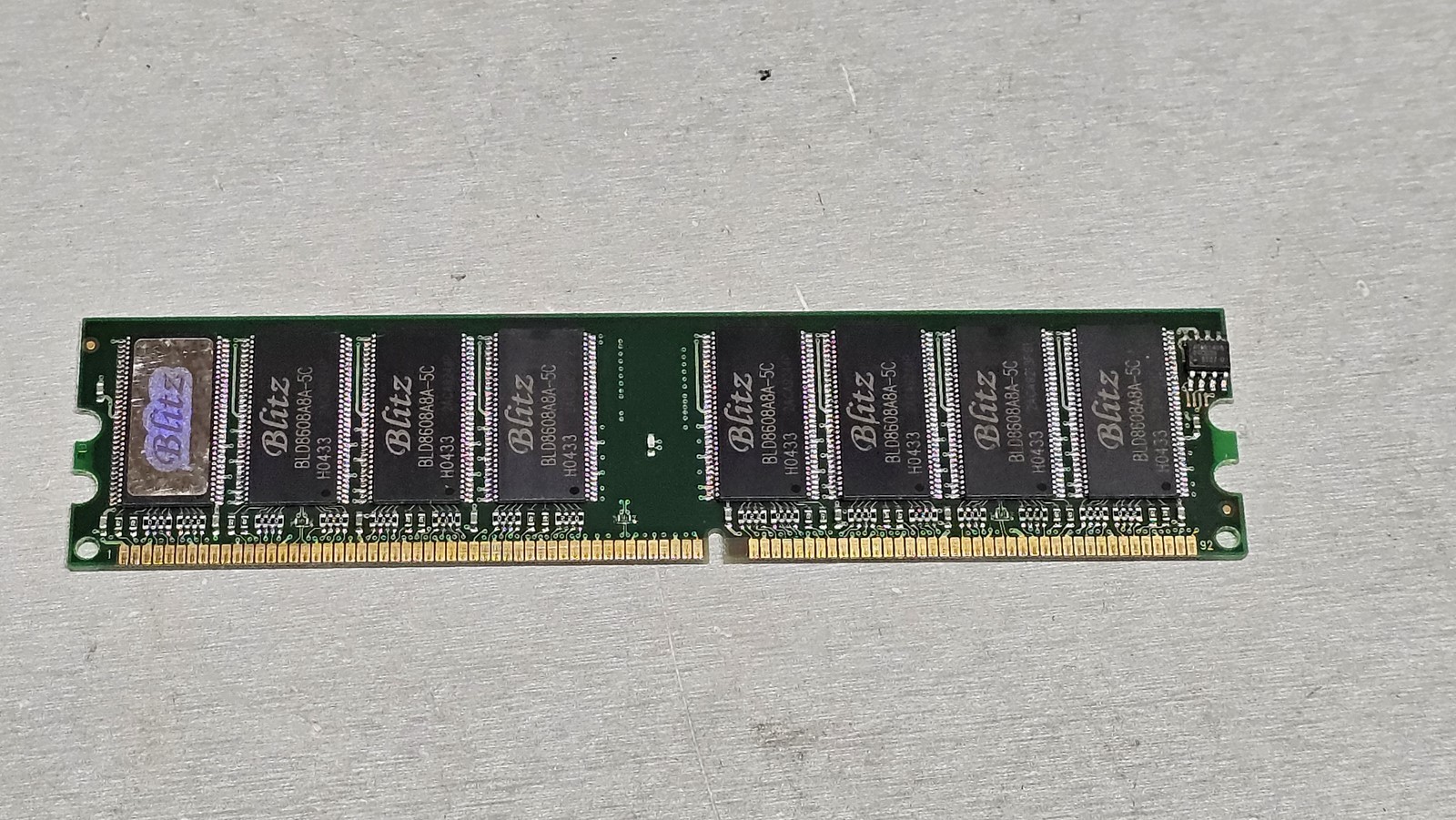 Blitz BLD8608A8A-5C MDGBL6F3G31X0B1E0H, PC3200 DDR400 256MB