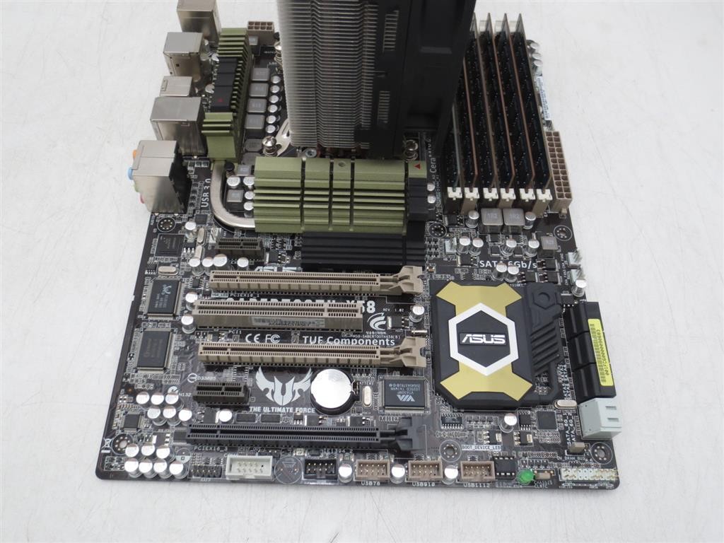 ASUS Sabertooth X58 Intel Core i7-950 3.07GHz 48GB RAM LGA 1366 ATX Motherboard