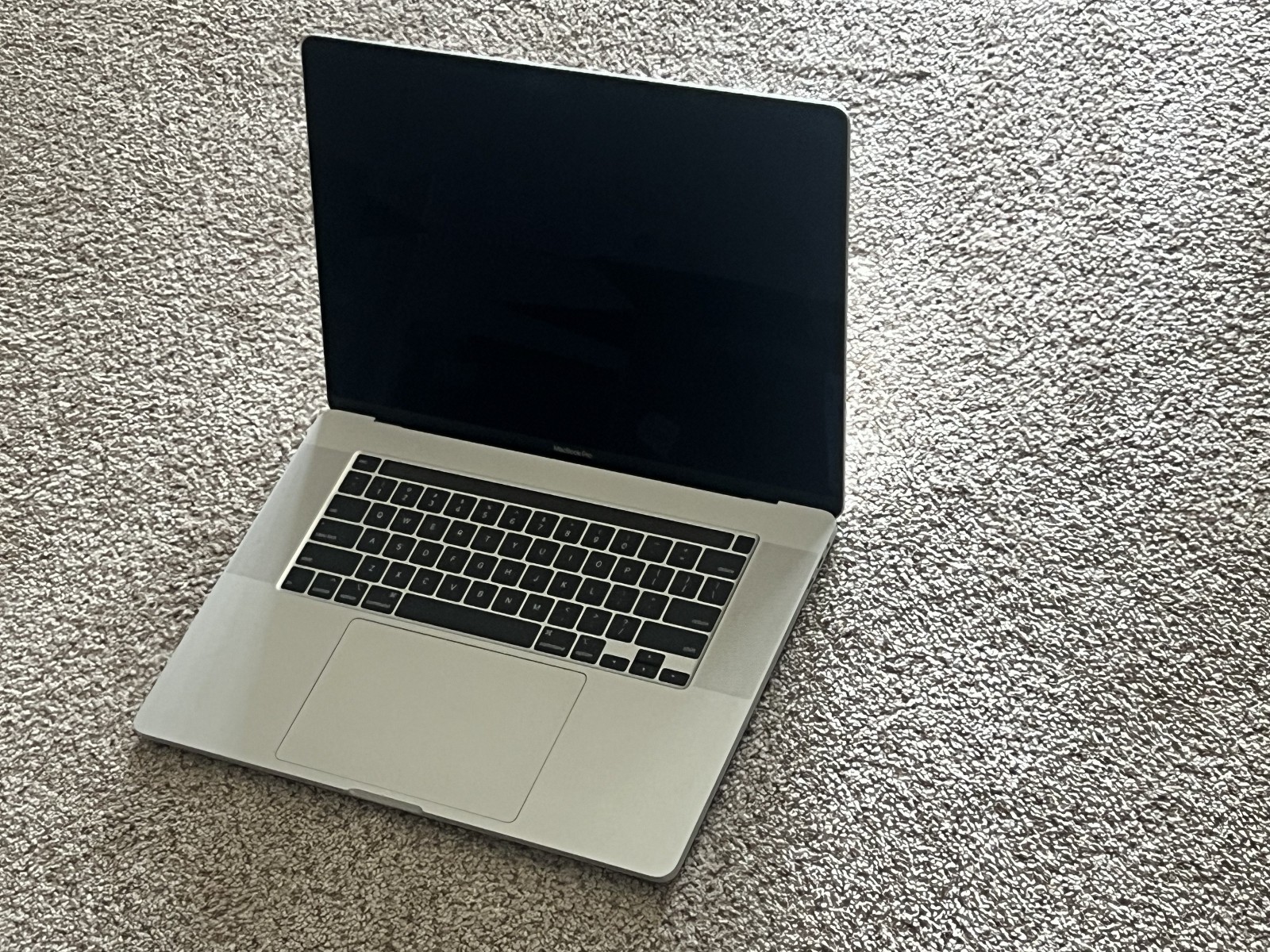 Apple Macbook Pro 16″ 2019 A2141, I7-9750H@2.60GHz 16GB/512G Pro 5300M MVVL2LL/A
