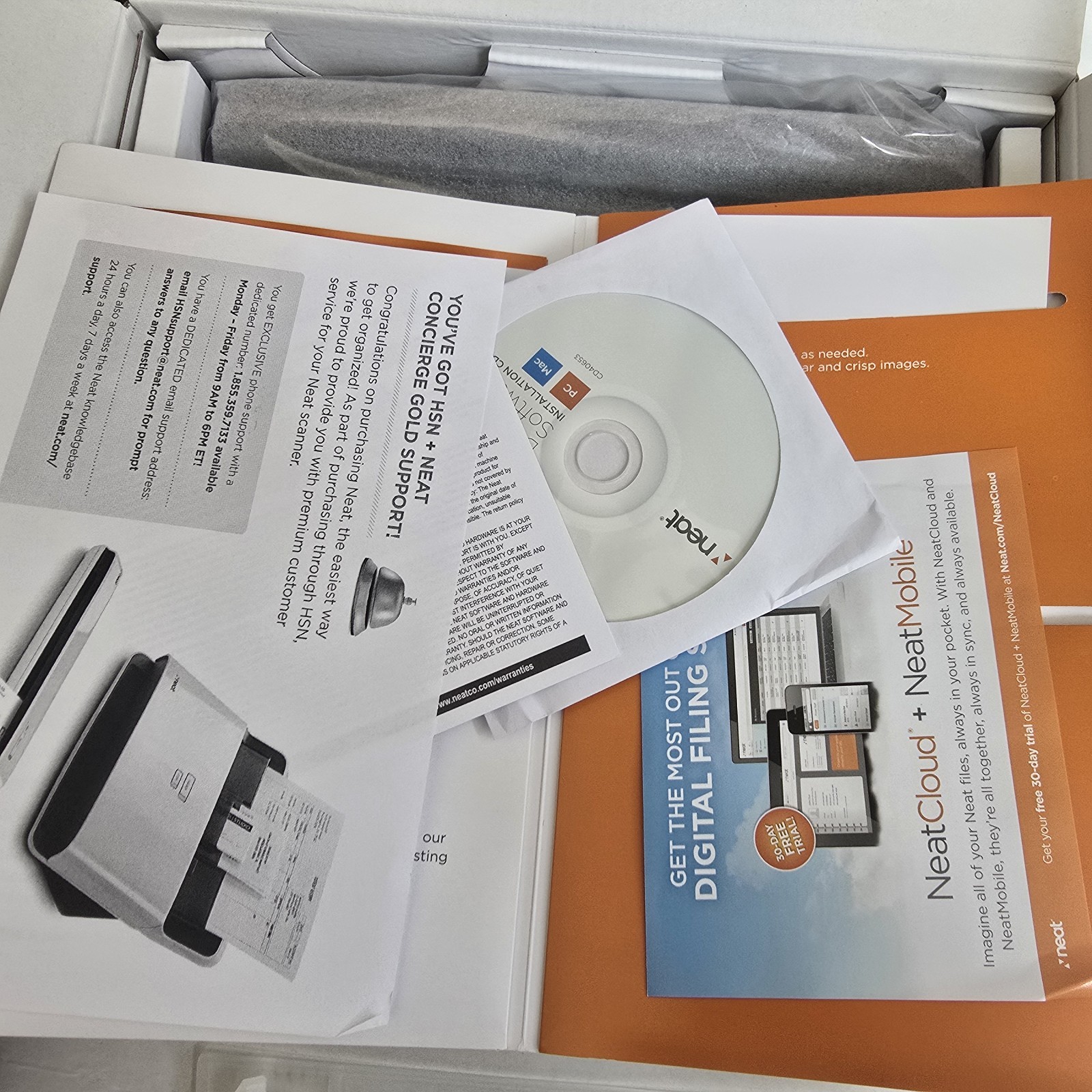 The Neat Company NeatDesk Desktop Scanner and Digital Filing System Home Office