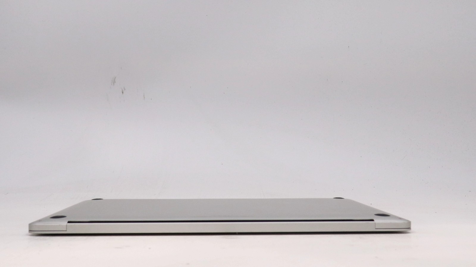 Apple Macbook Pro 15″ i9-9980HK 32GB 512GB – Very Good