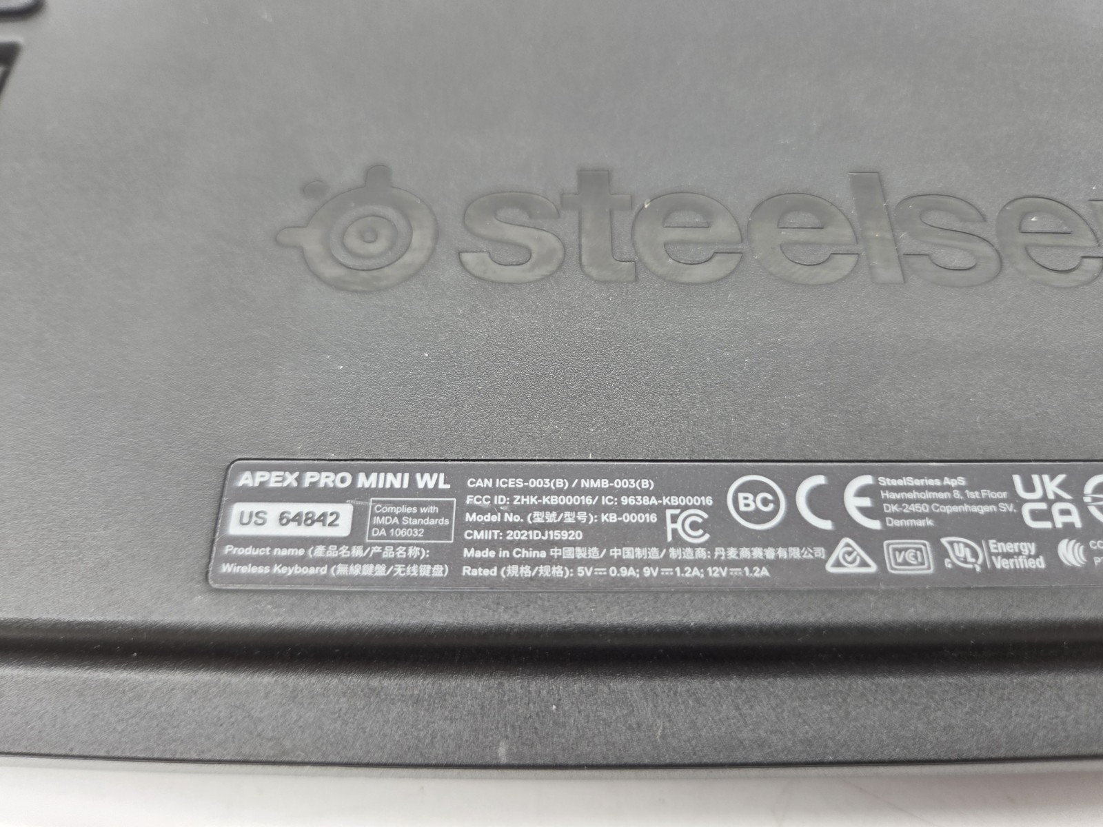SteelSeries Apex Pro Mini Wireless Keyboard – 60% Design – Black