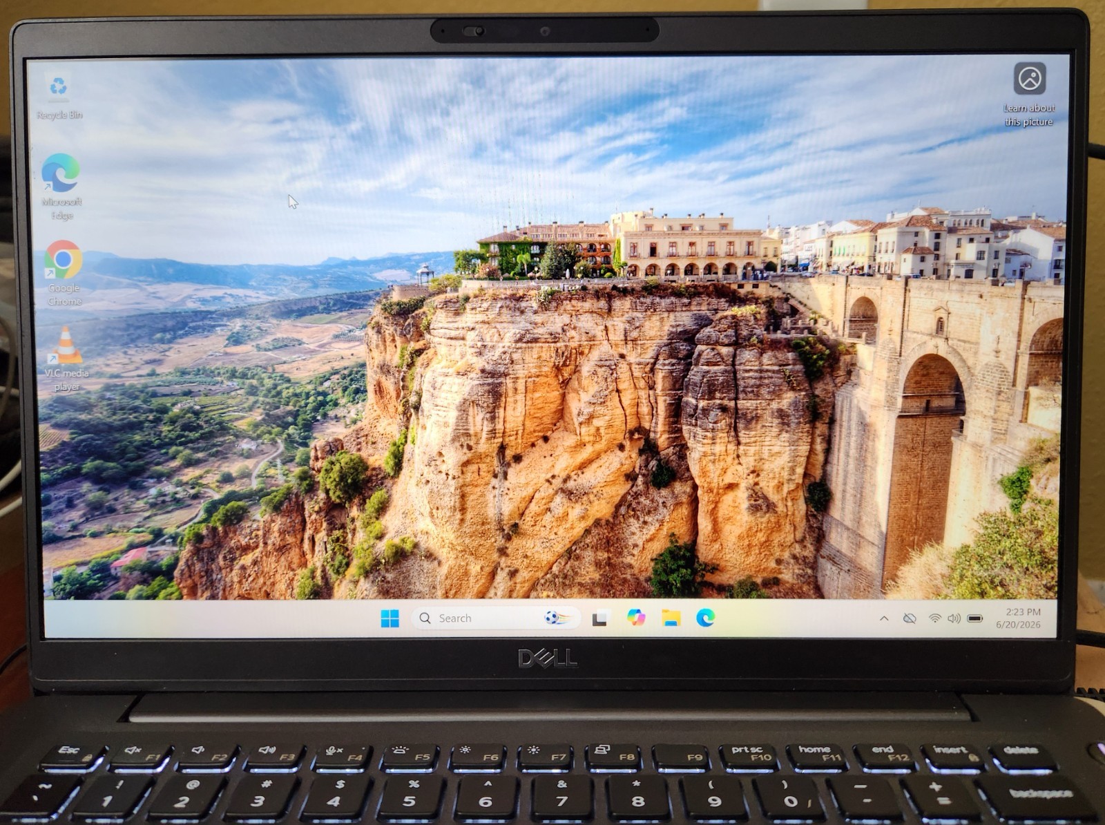 Dell Latitude 7400 14″ Intel i7-8665U 1.9GHz 16GB RAM/512GB SSD/Windows 11