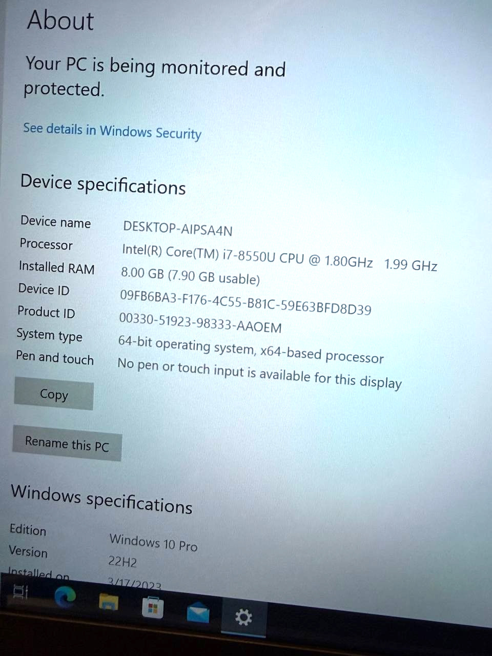 DELL Inspiron 7472 Intel Core i7-8550U 8GB RAM 256Gb SSD Win10 NON-Touch Screen